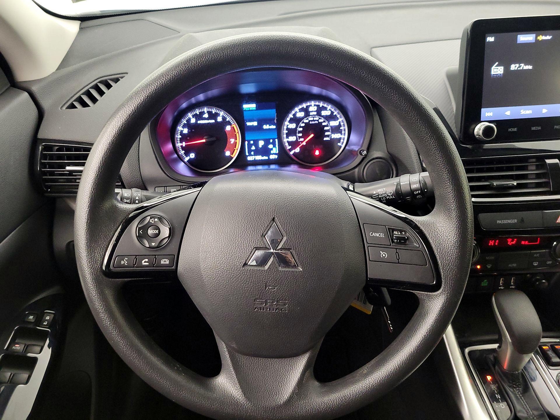 Thumbnail: 2023 Mitsubishi Eclipse Cross - 10