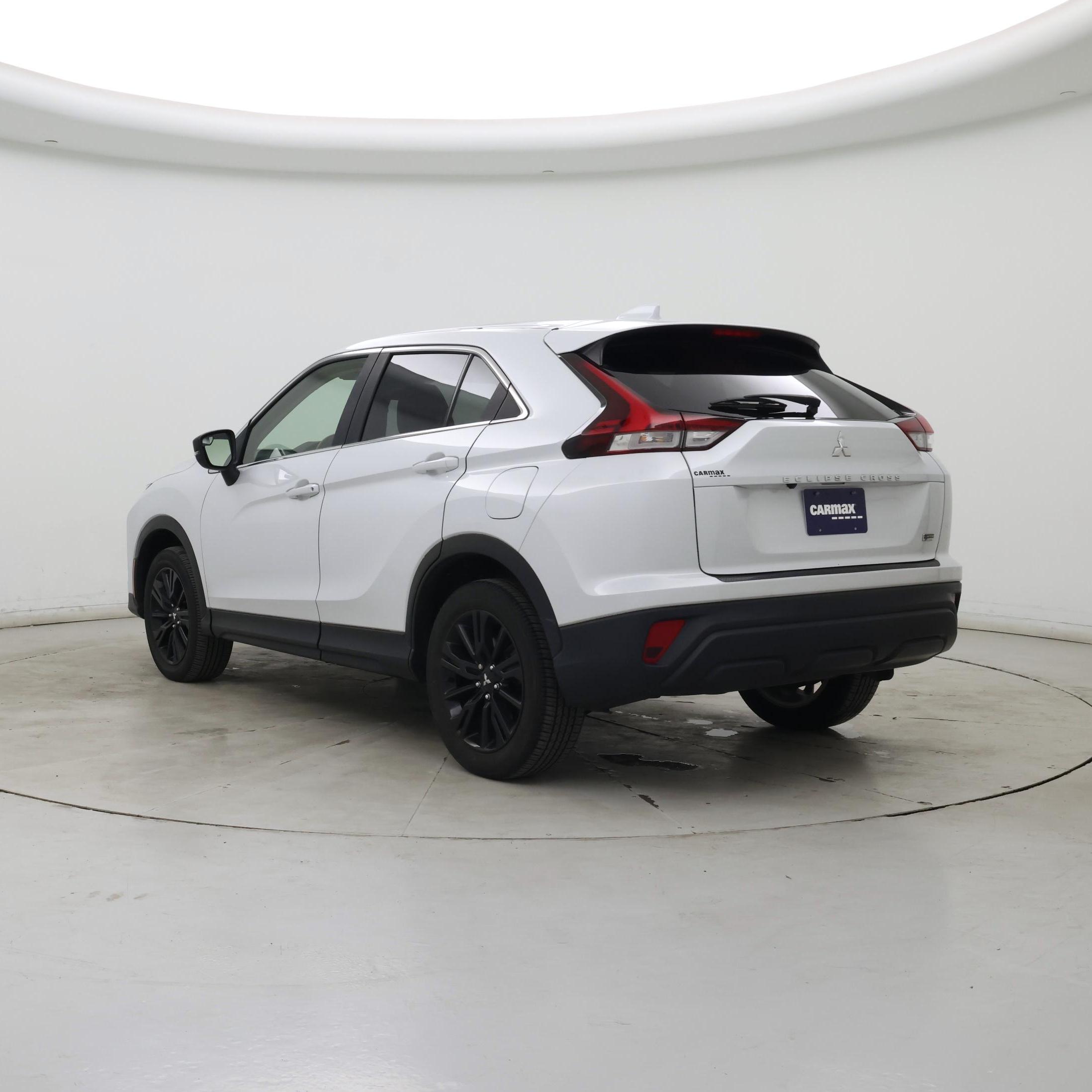 Thumbnail: 2023 Mitsubishi Eclipse Cross - 2