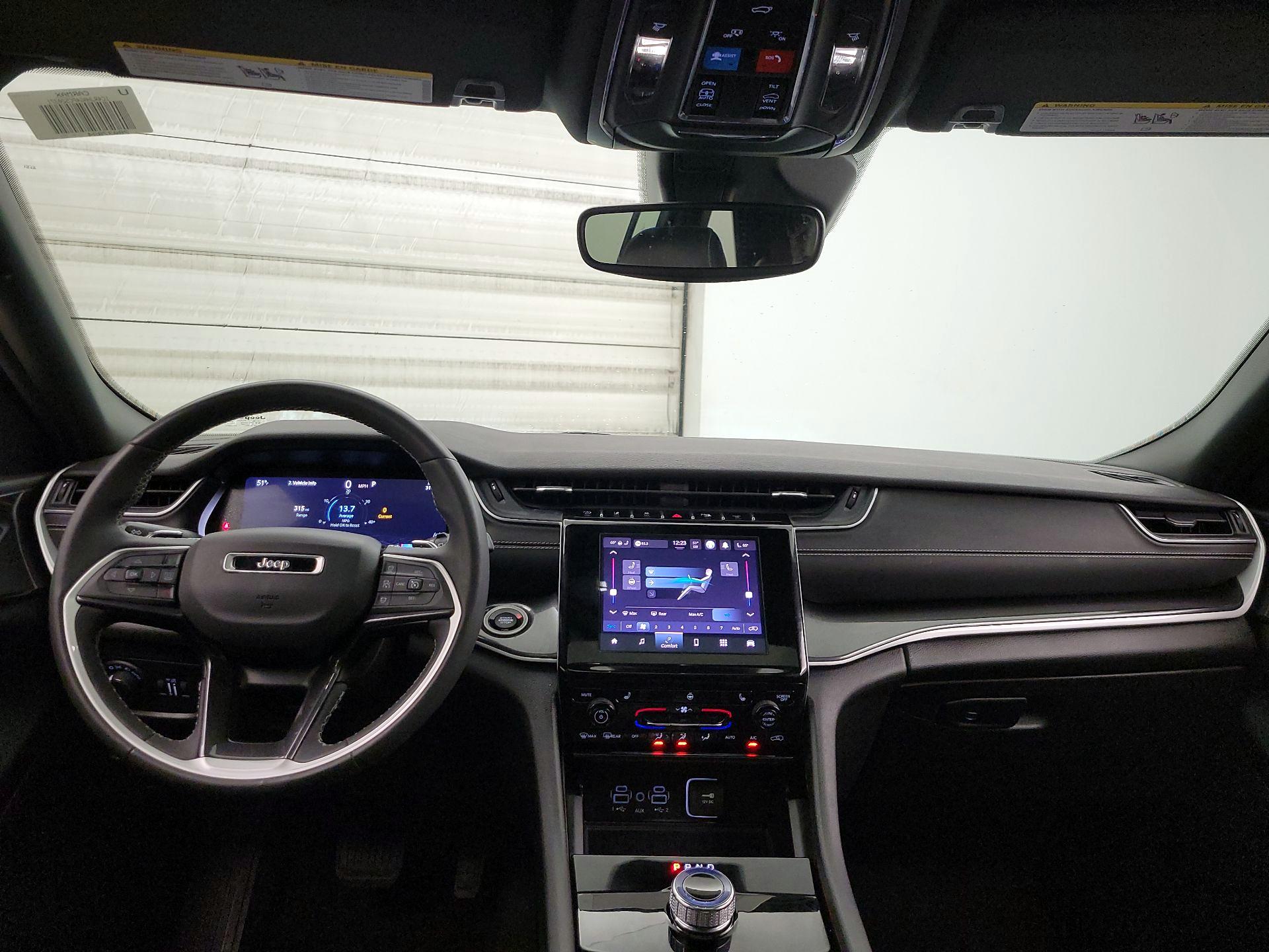 Thumbnail: 2023 Jeep Grand Cherokee - 9