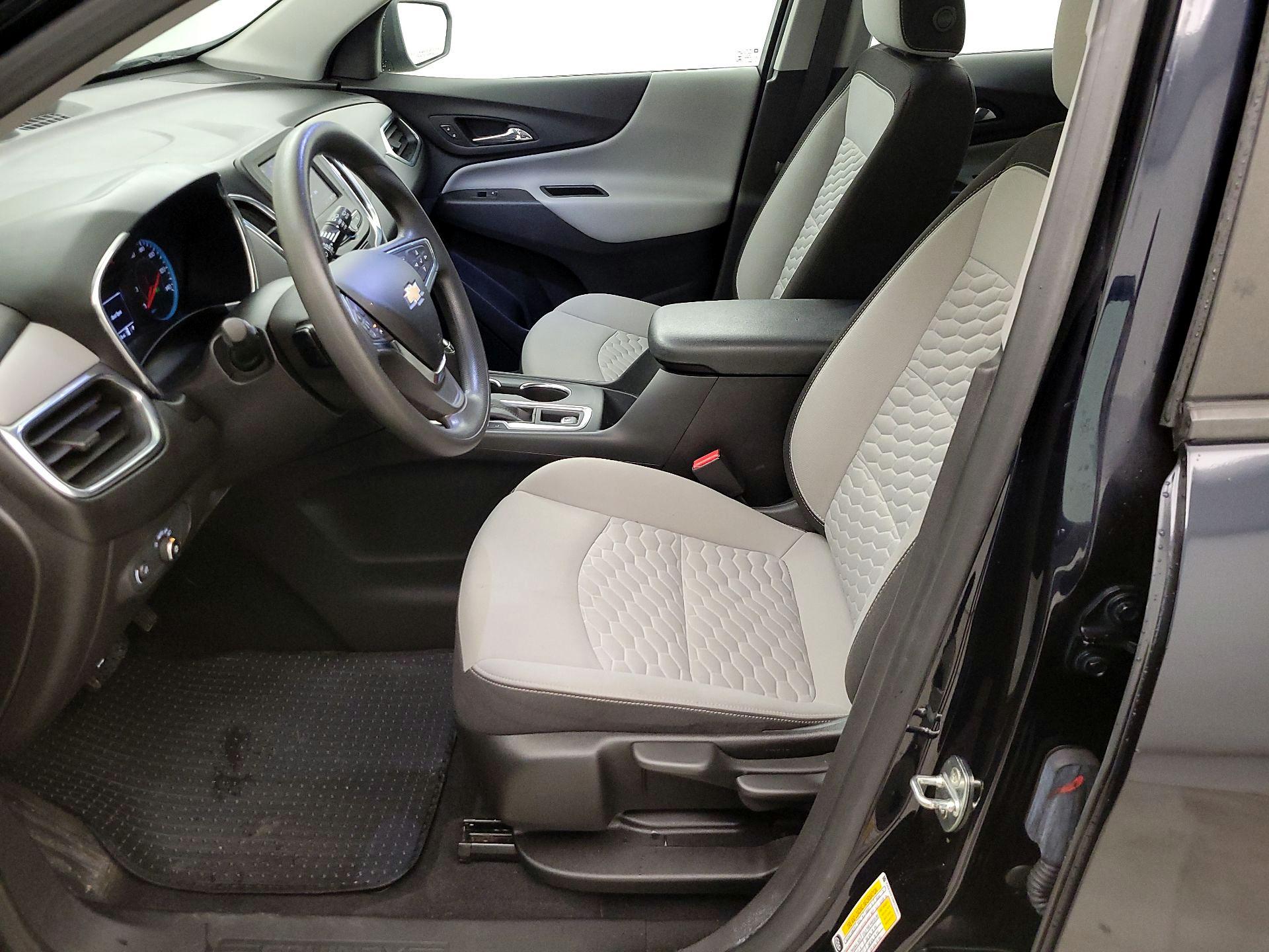 Thumbnail: 2021 Chevrolet Equinox - 11