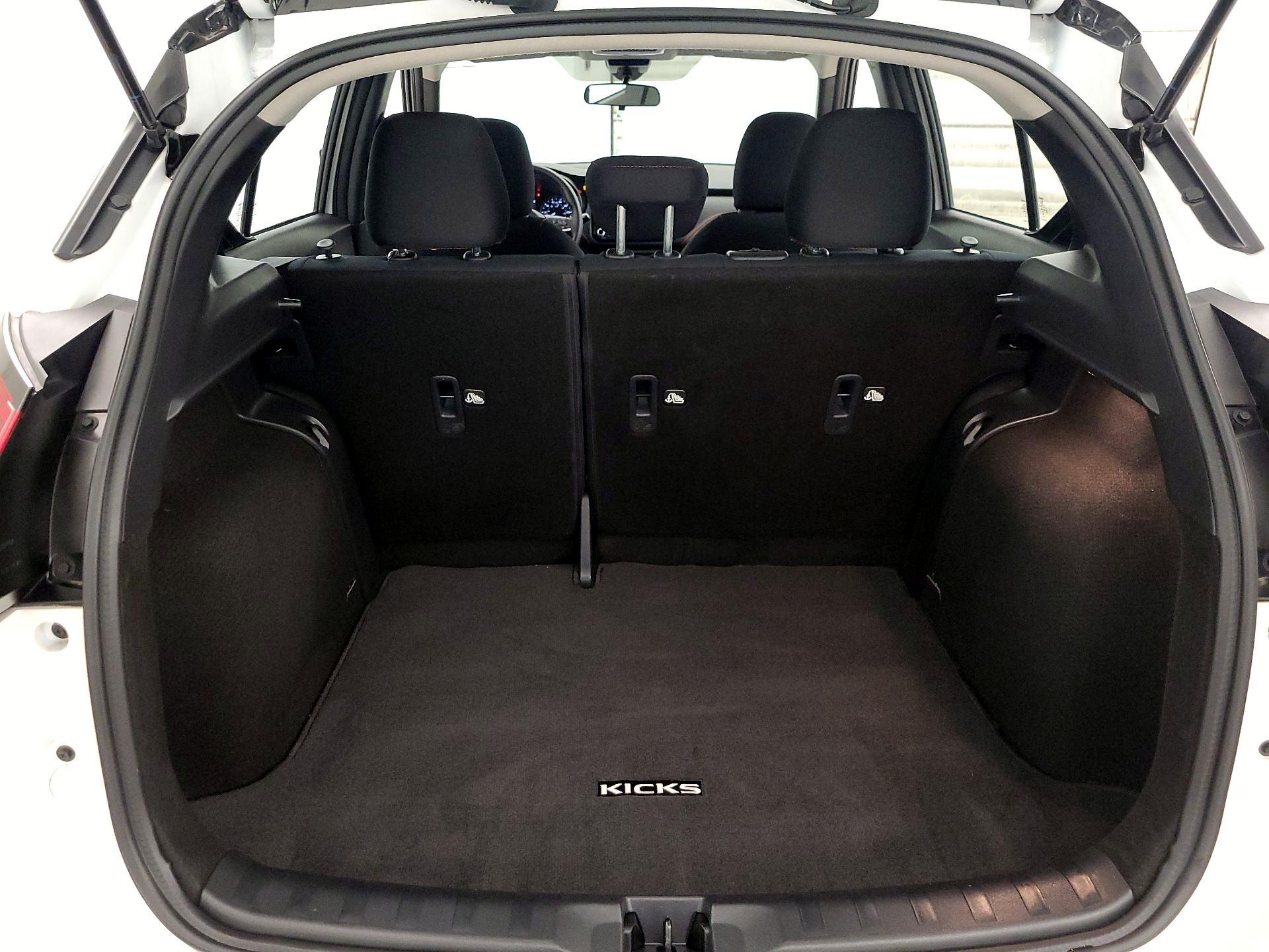 Thumbnail: 2024 Nissan Kicks - 19