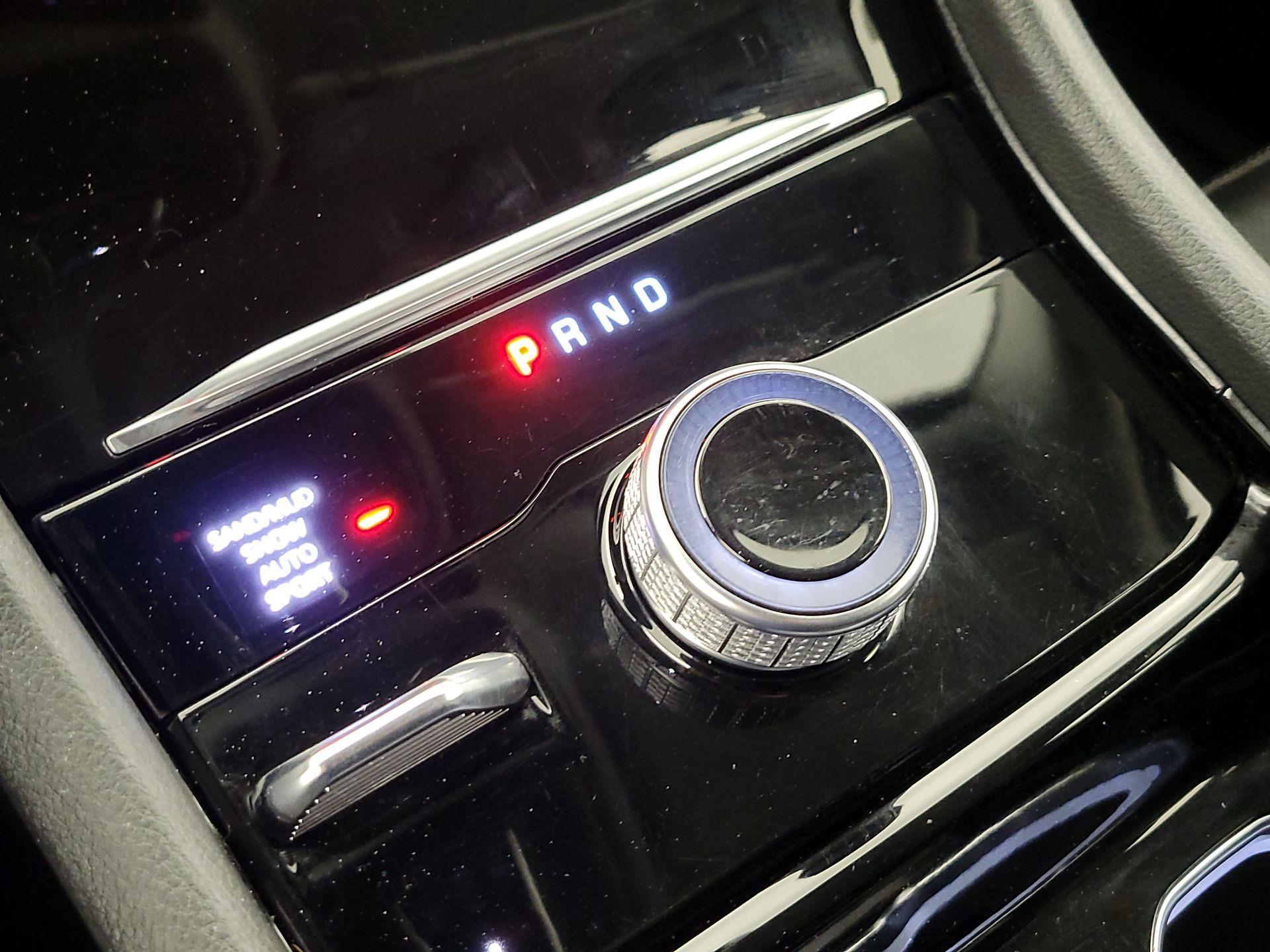 Thumbnail: 2023 Jeep Grand Cherokee - 18