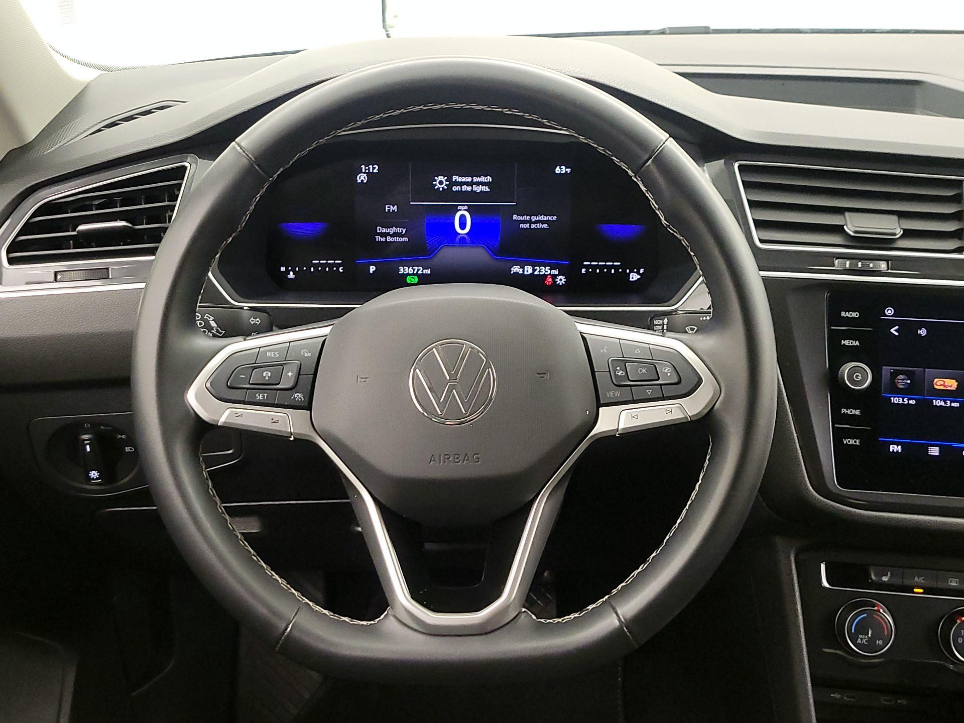 Thumbnail: 2024 Volkswagen Tiguan - 10