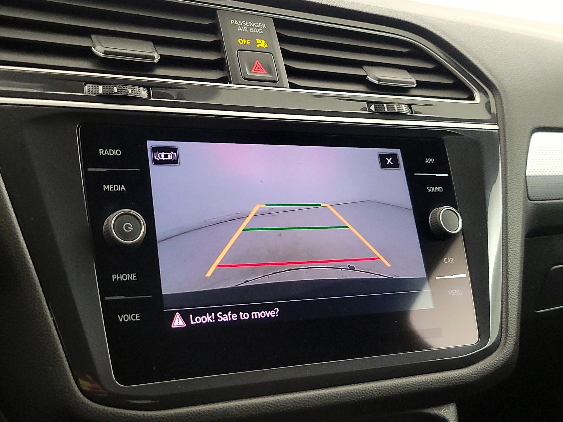 Thumbnail: 2024 Volkswagen Tiguan - 14