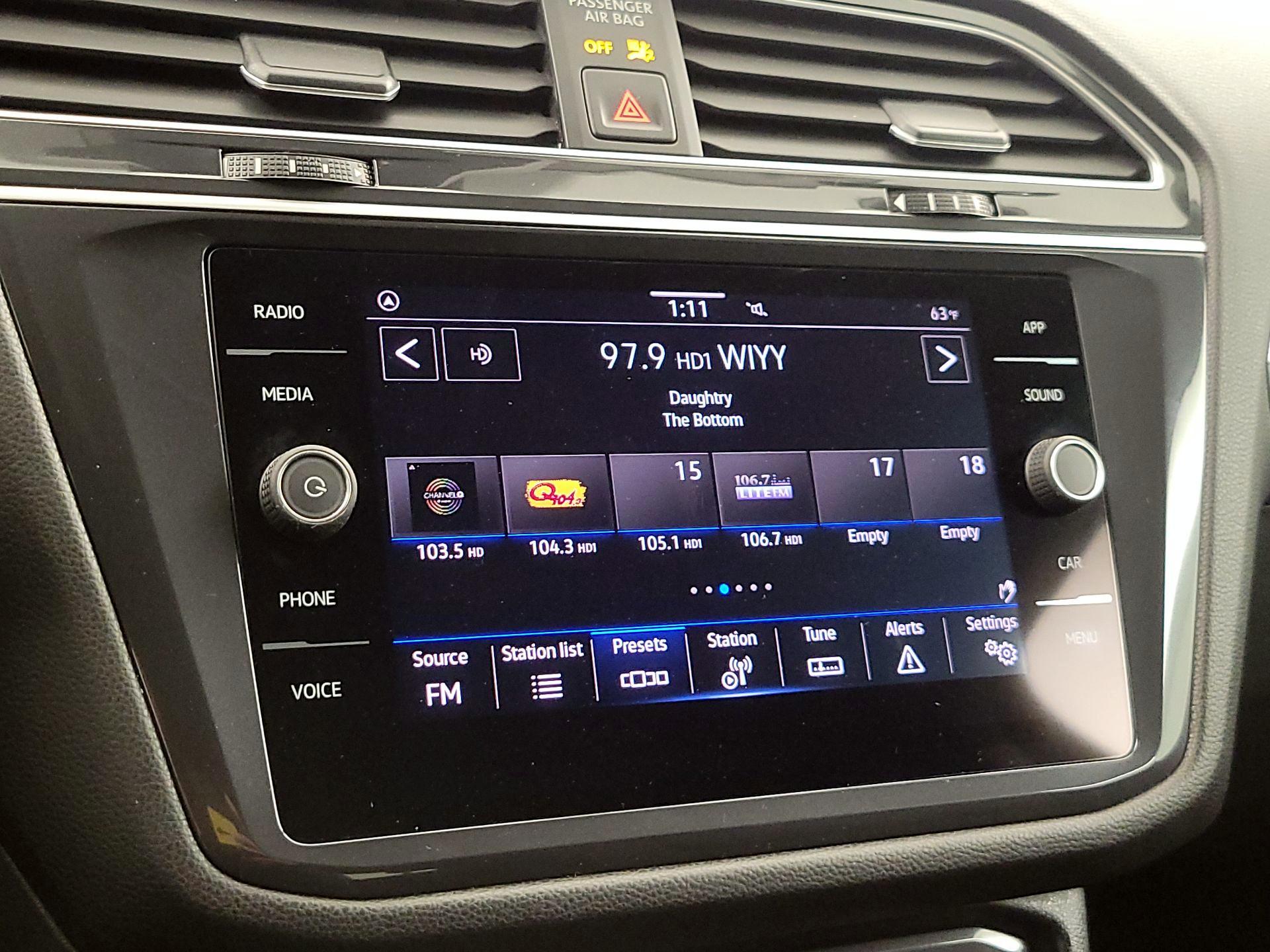 Thumbnail: 2024 Volkswagen Tiguan - 15