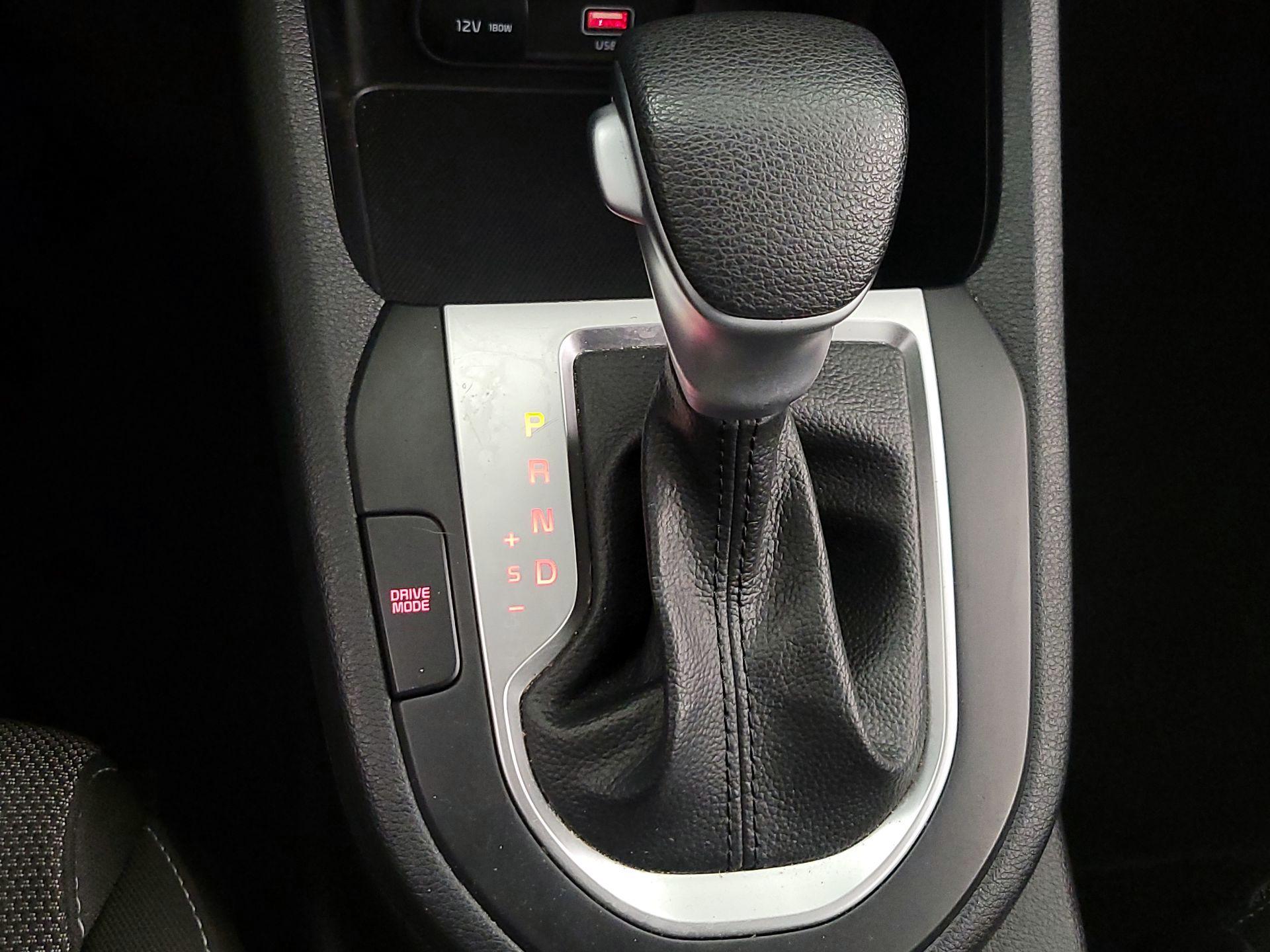 Thumbnail: 2024 Kia Forte - 17