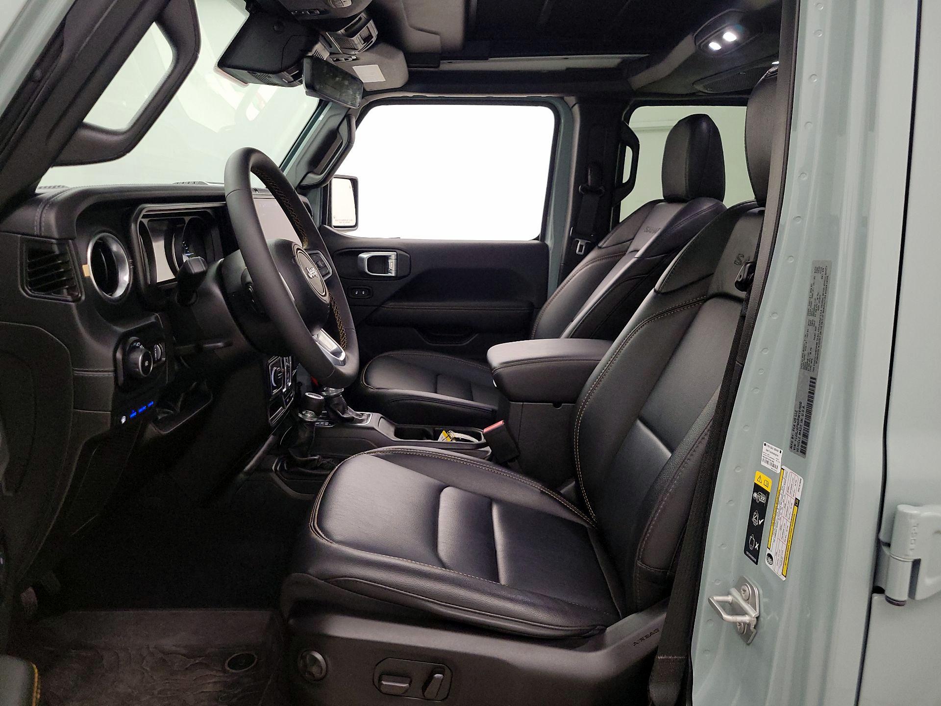 Thumbnail: 2024 Jeep Wrangler - 11