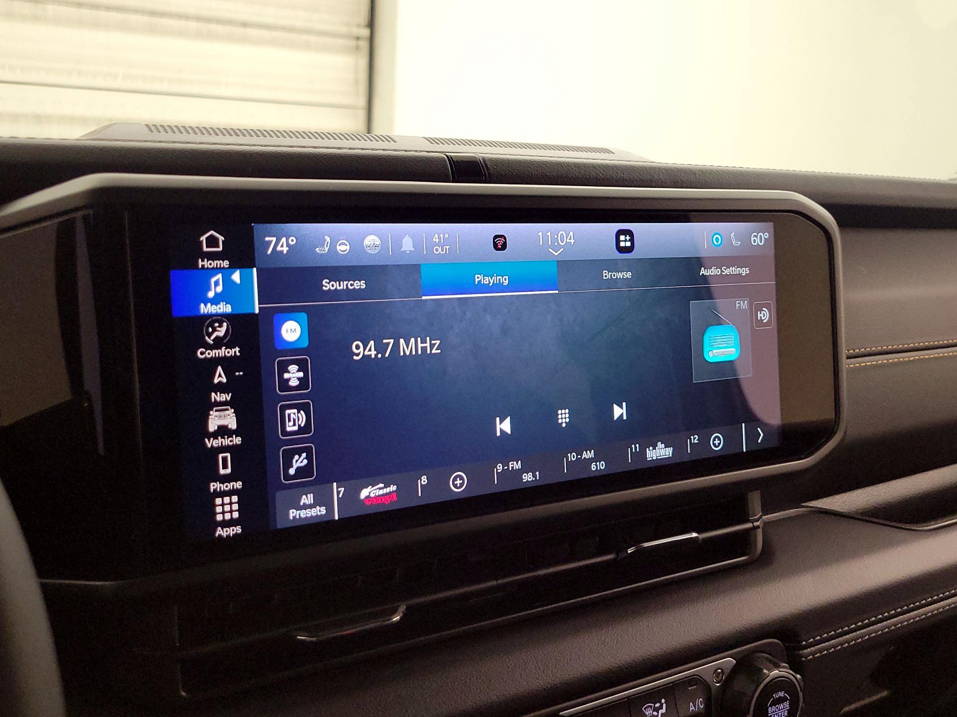 Thumbnail: 2024 Jeep Wrangler - 16