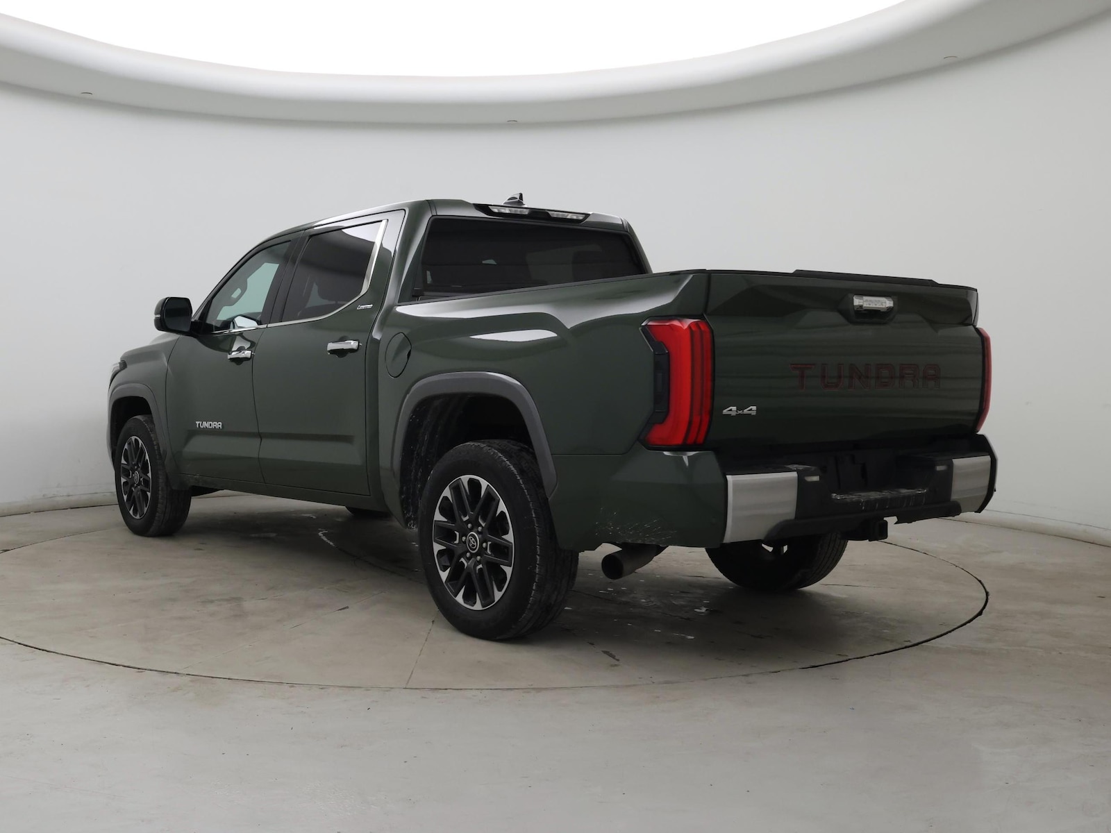 2023 Toyota Tundra Limited - Photo 3