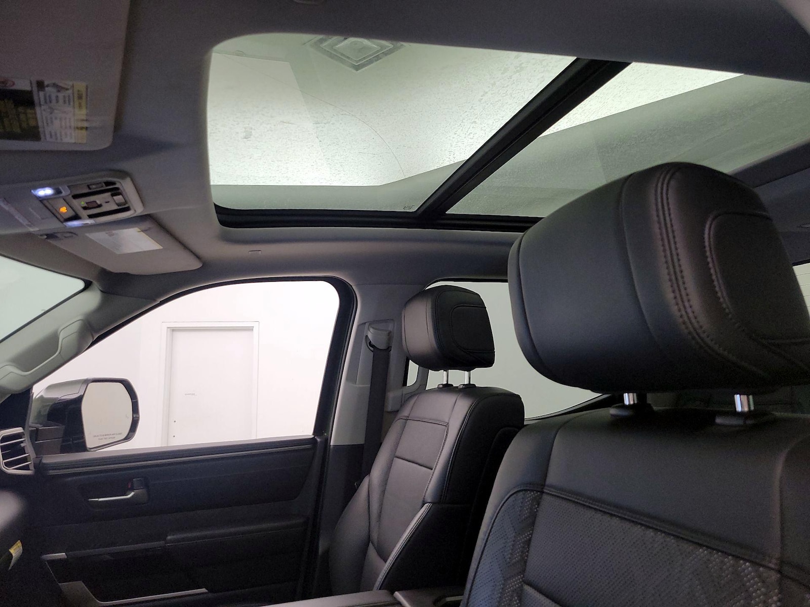 2023 Toyota Tundra Limited - Photo 20