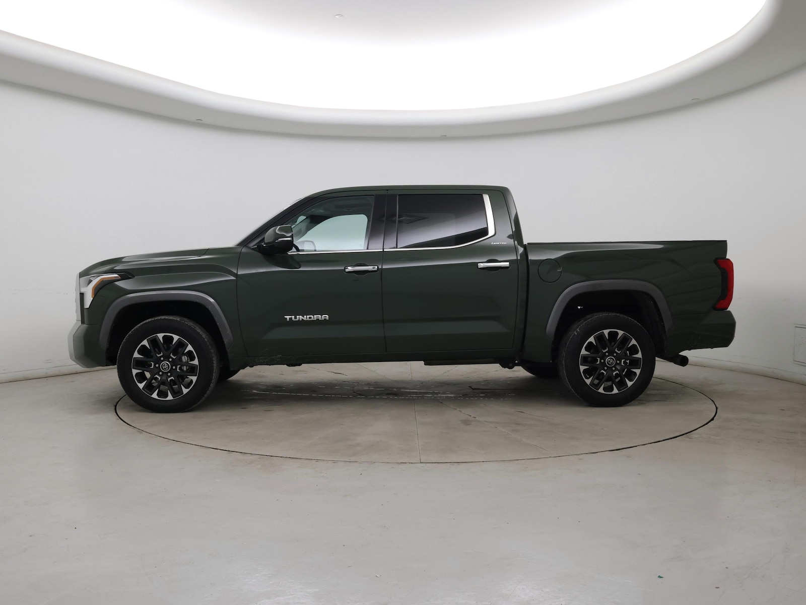 2023 Toyota Tundra Limited - Photo 4