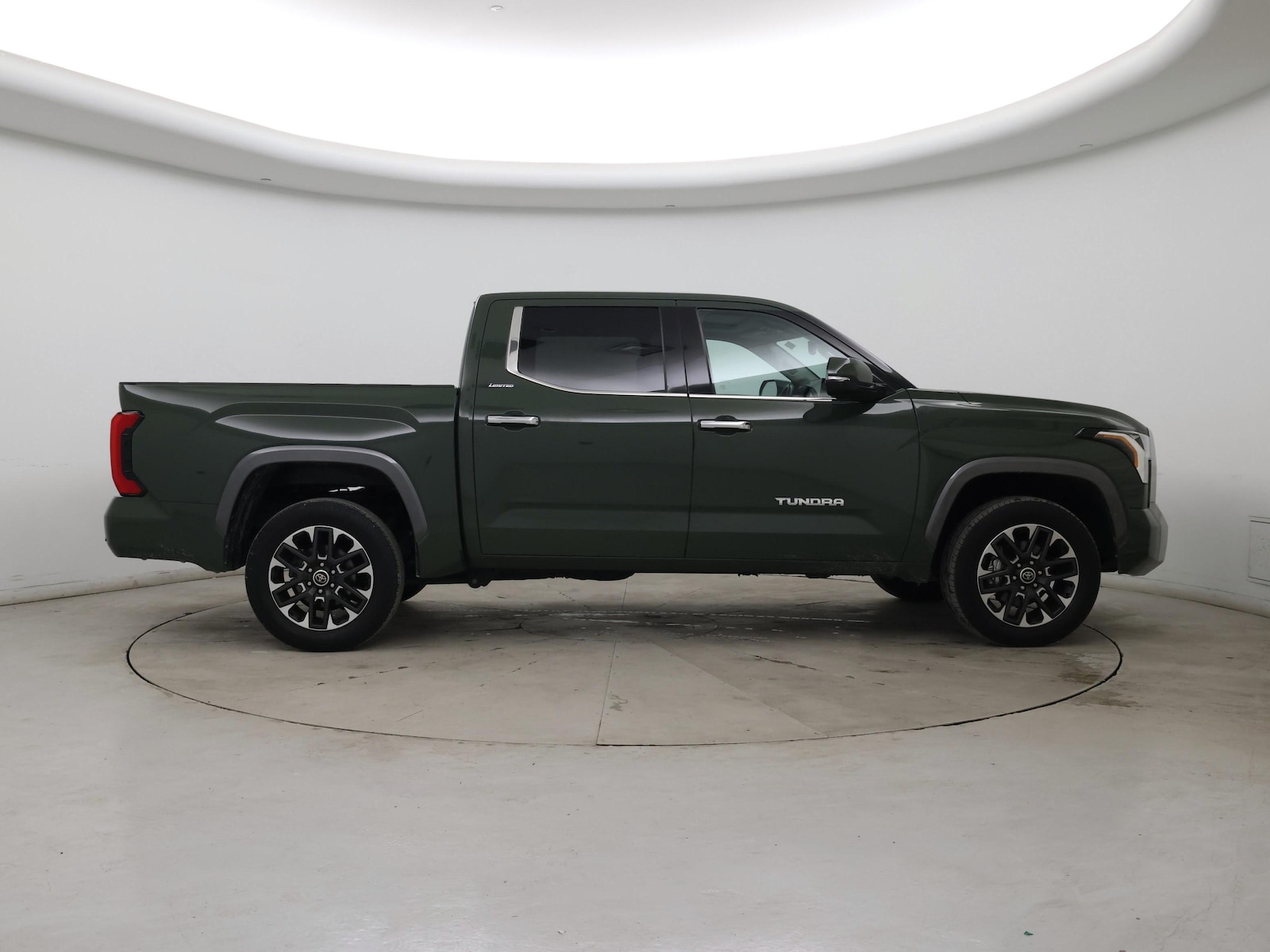 2023 Toyota Tundra Limited - Photo 8