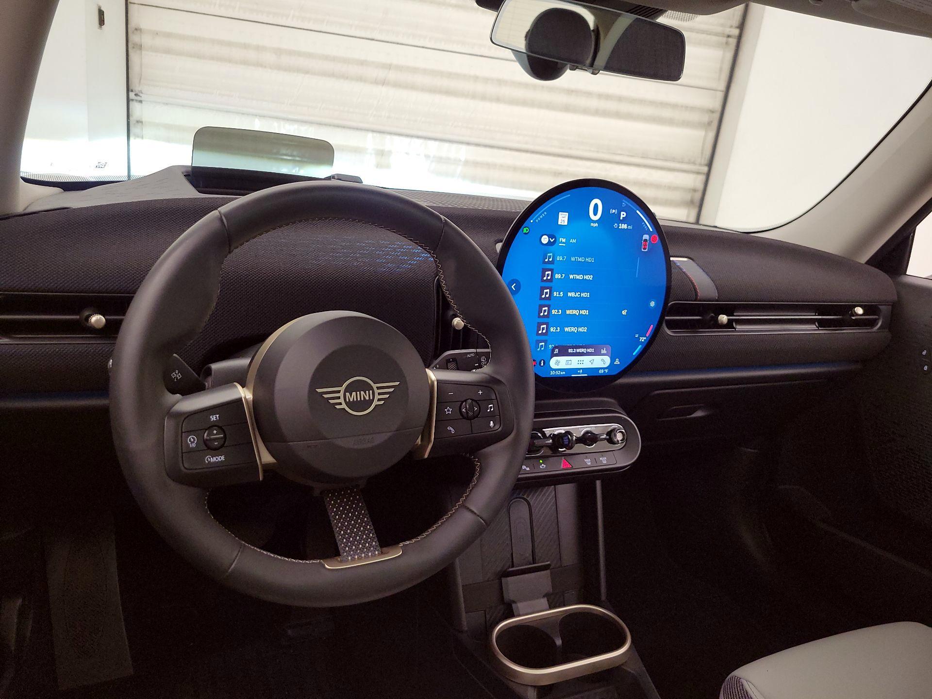 Thumbnail: 2025 MINI Cooper Hardtop - 9