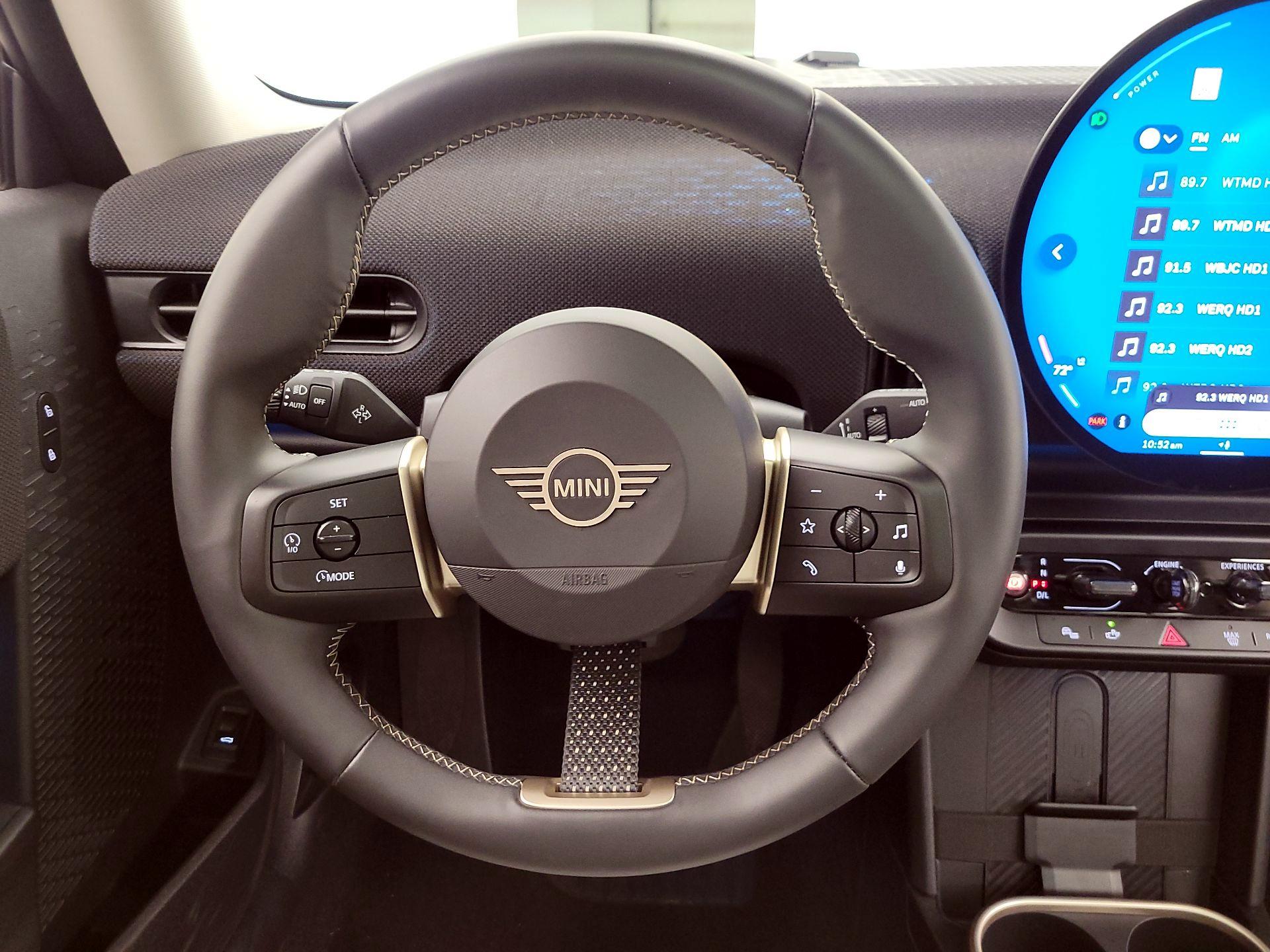Thumbnail: 2025 MINI Cooper Hardtop - 10