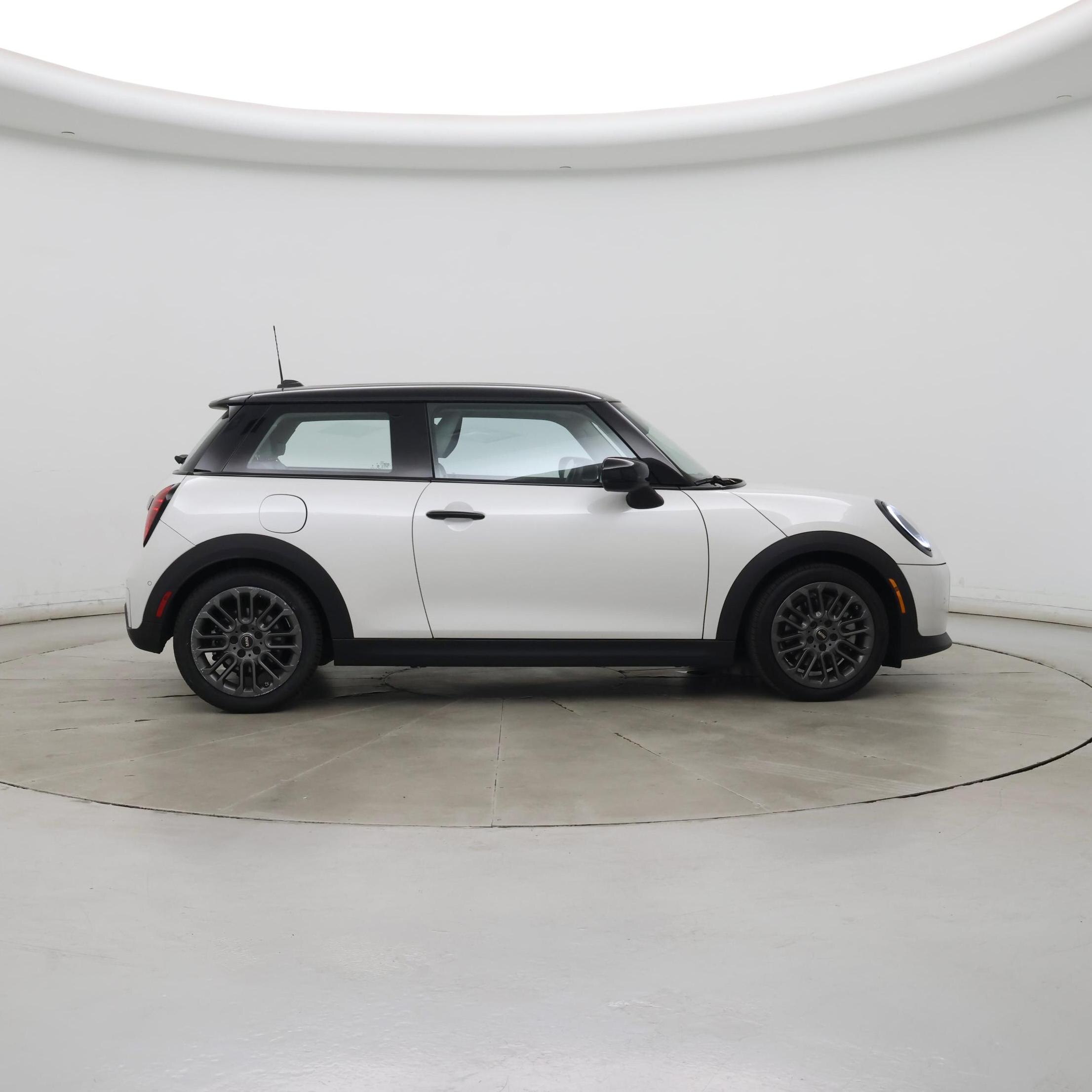 Thumbnail: 2025 MINI Cooper Hardtop - 7