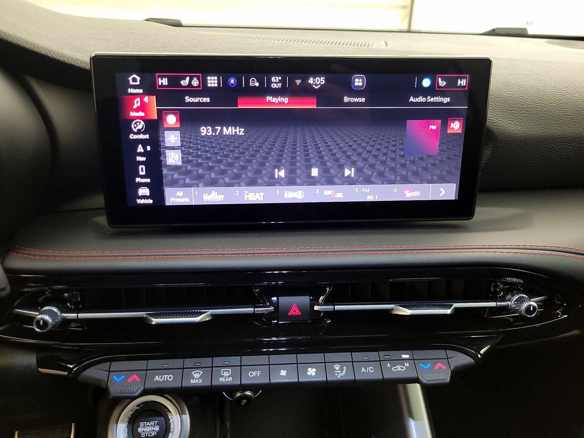 Thumbnail: 2024 Dodge Hornet - 16