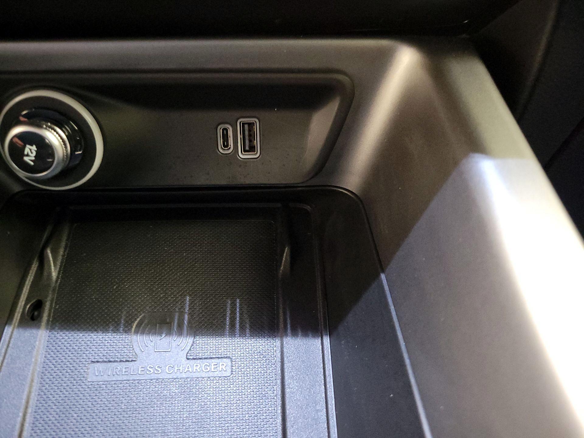 Thumbnail: 2024 Dodge Hornet - 19