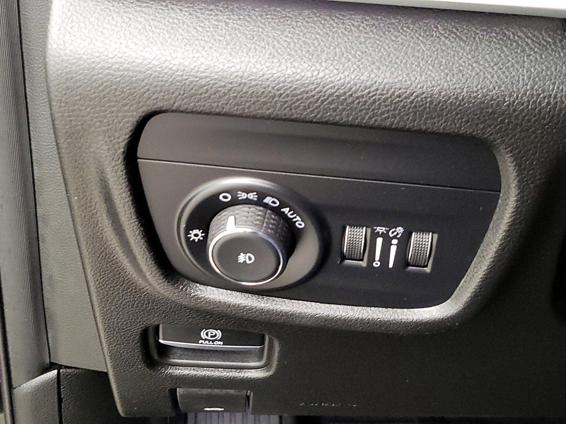 Thumbnail: 2023 Jeep Grand Cherokee - 13