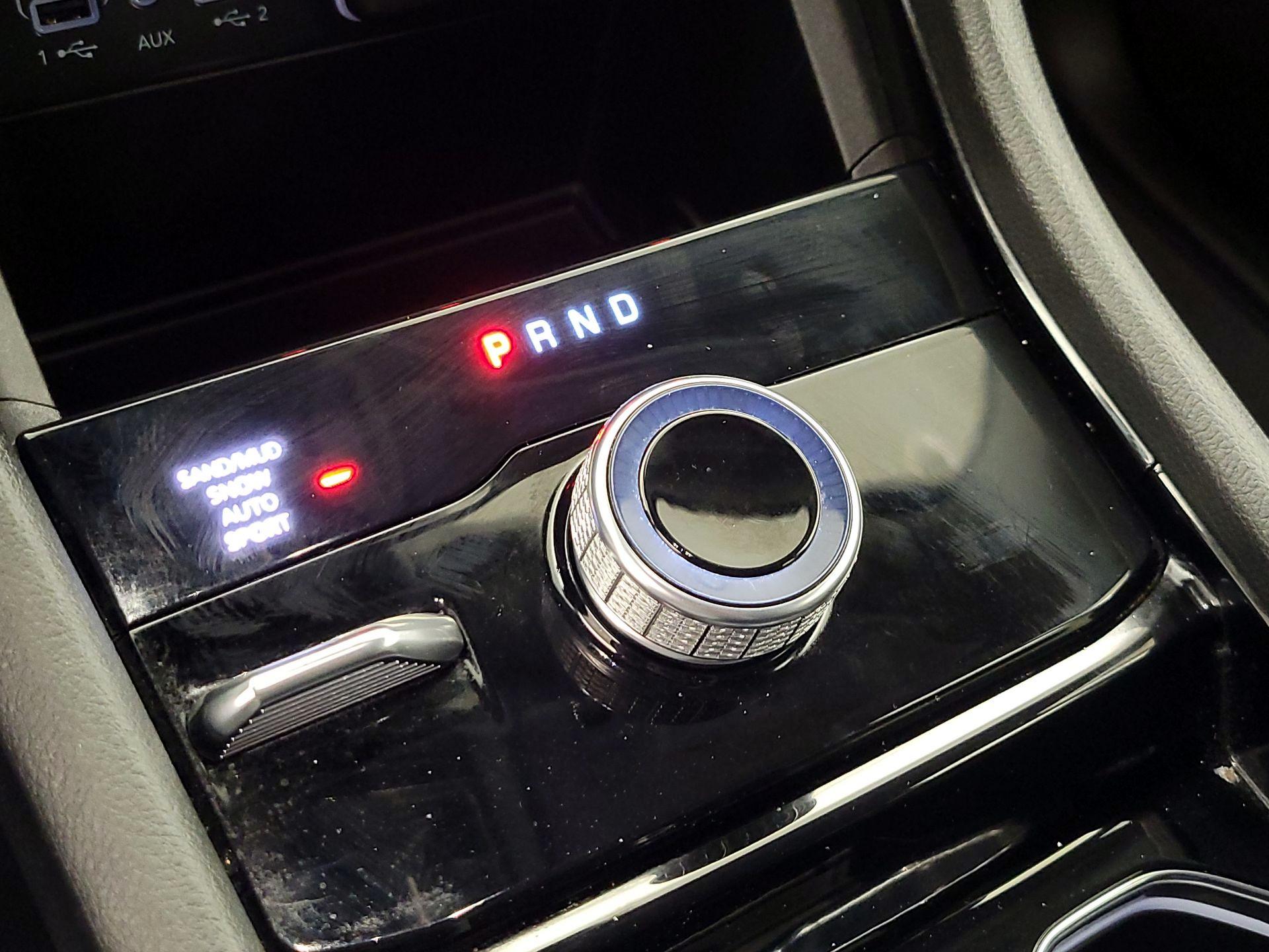 Thumbnail: 2023 Jeep Grand Cherokee - 18