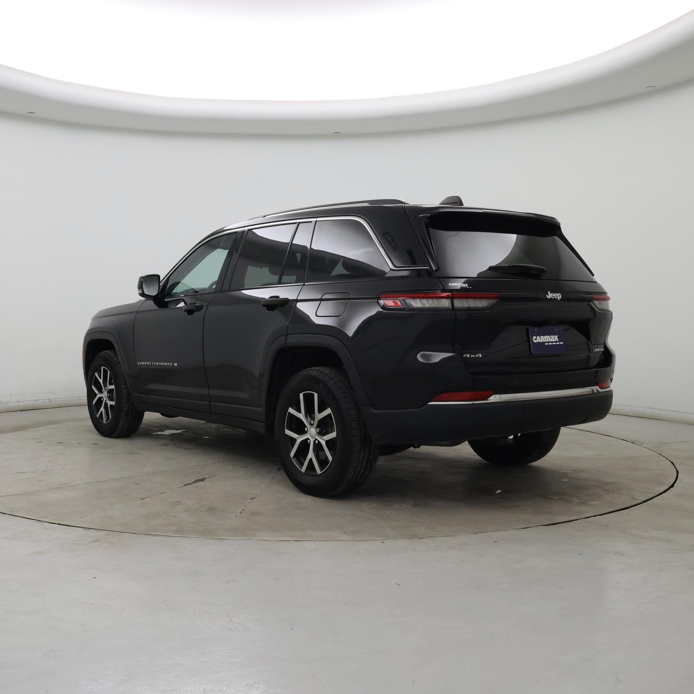 Thumbnail: 2023 Jeep Grand Cherokee - 2