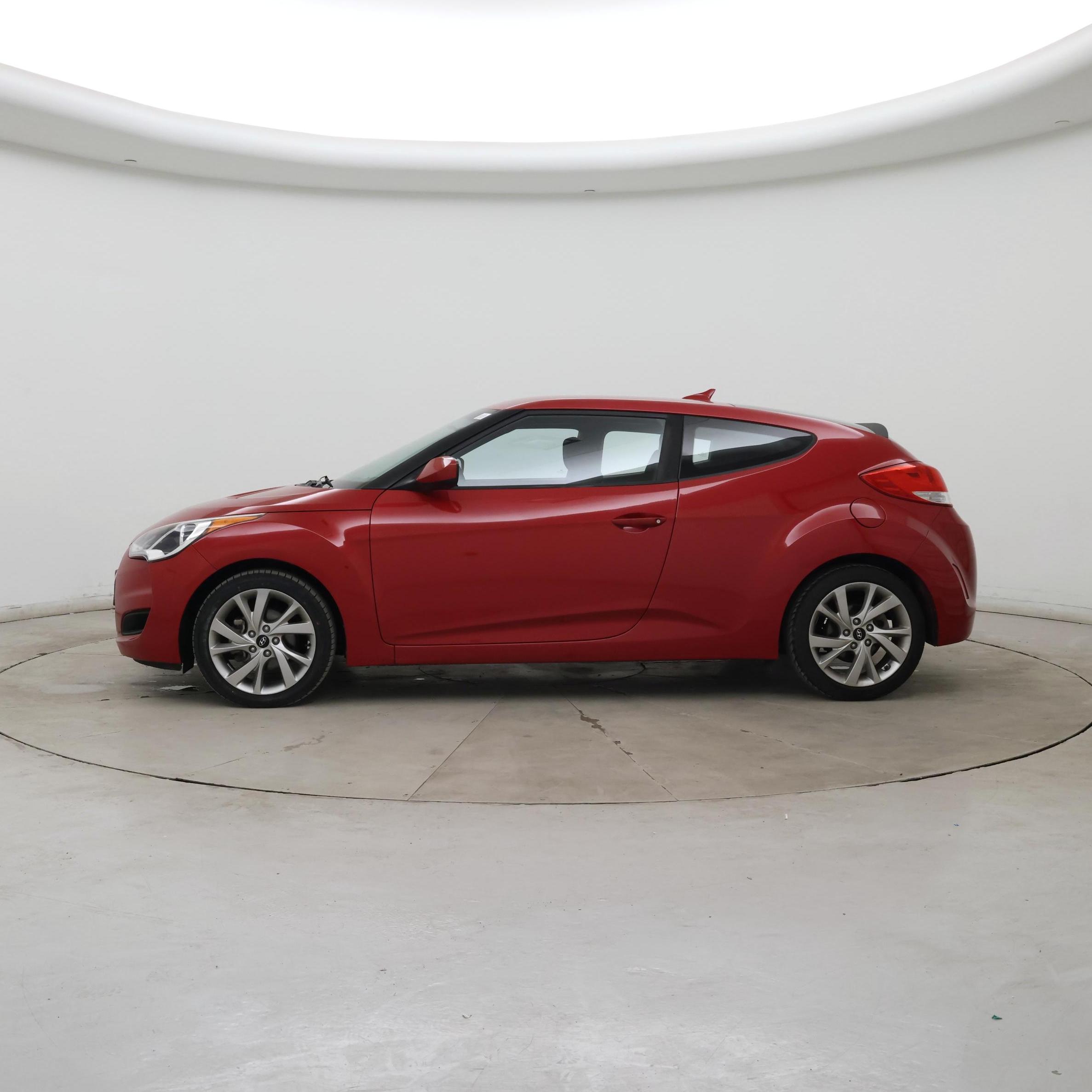 Thumbnail: 2016 Hyundai Veloster - 3