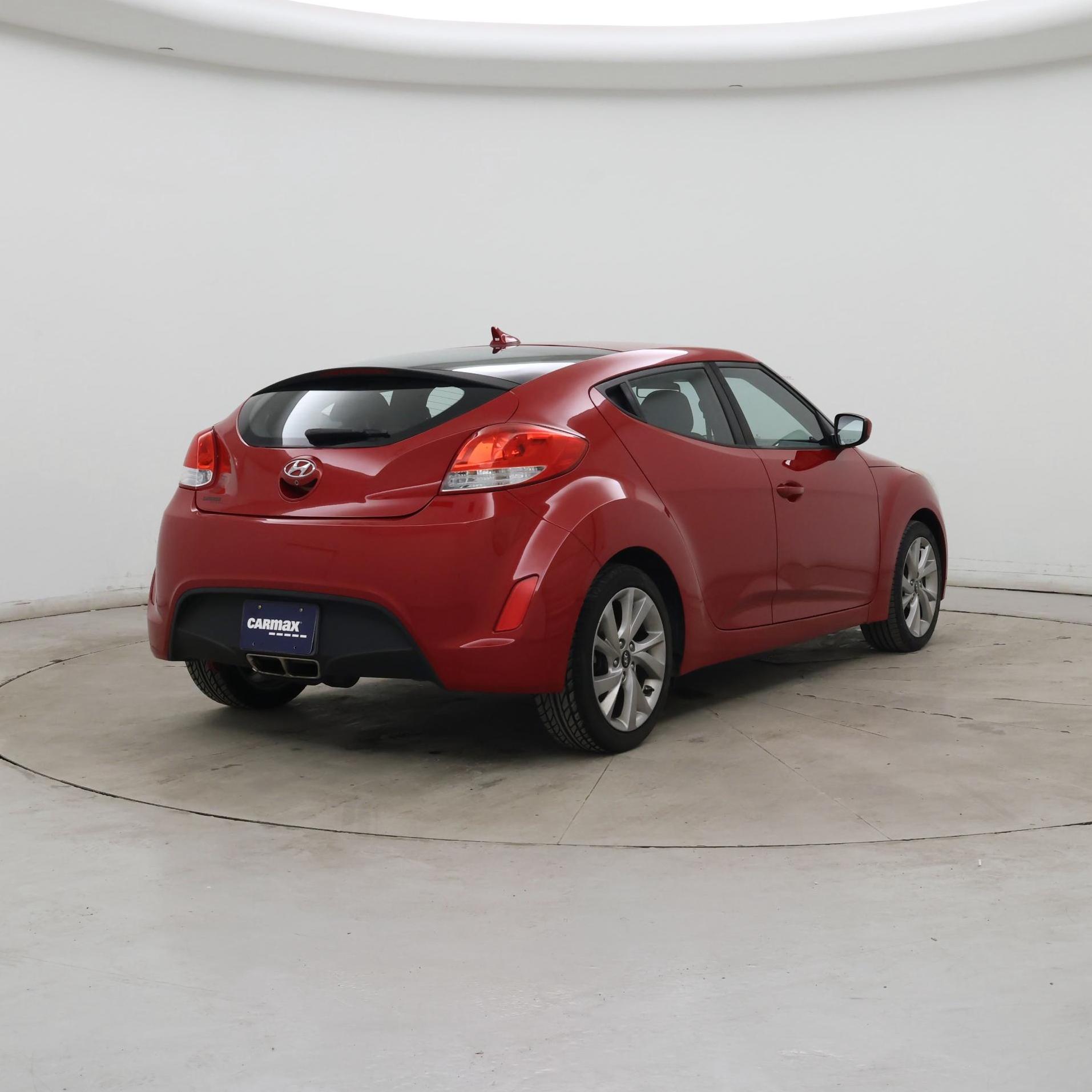 Thumbnail: 2016 Hyundai Veloster - 8