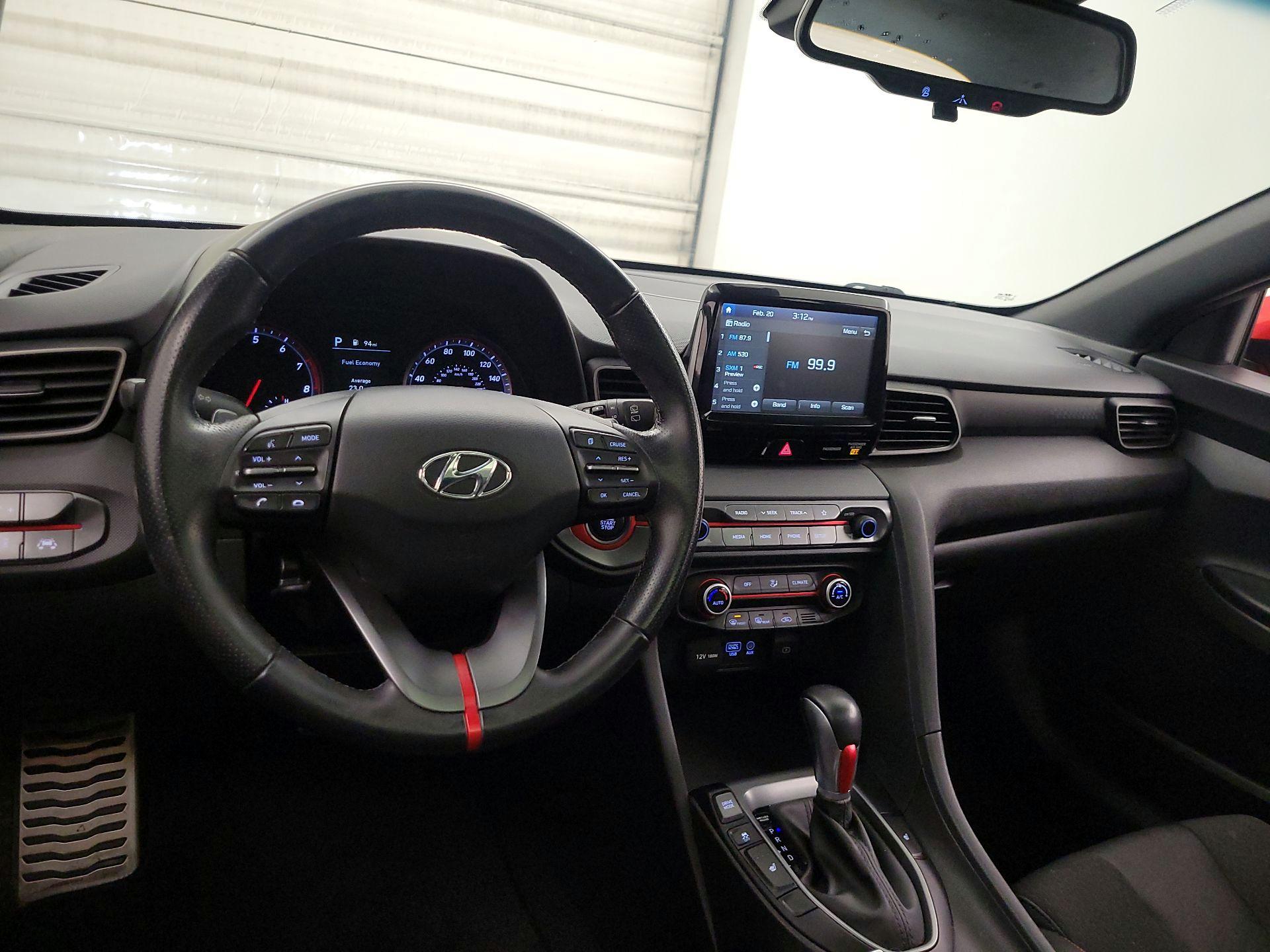 Thumbnail: 2019 Hyundai Veloster - 9