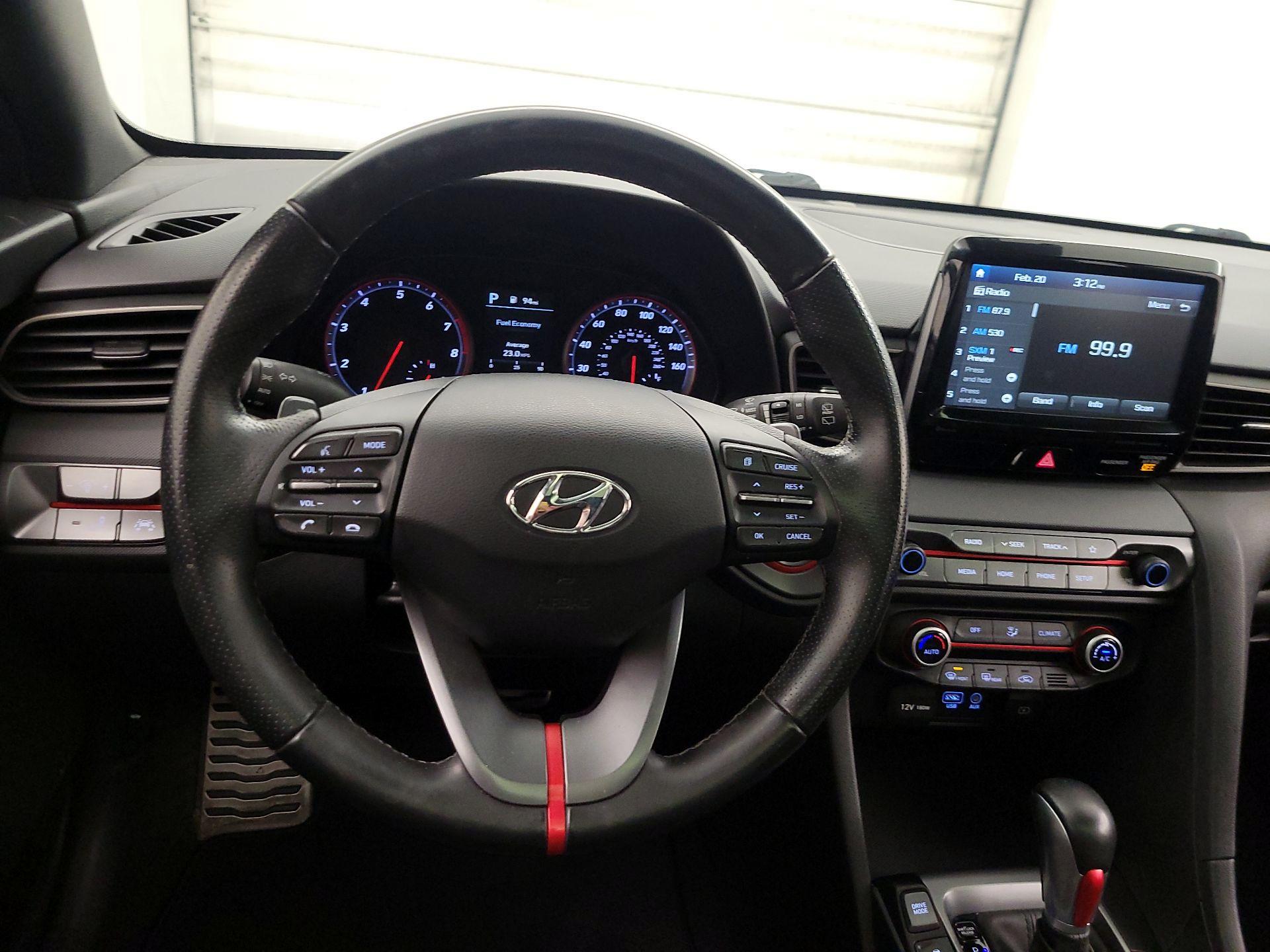 Thumbnail: 2019 Hyundai Veloster - 10