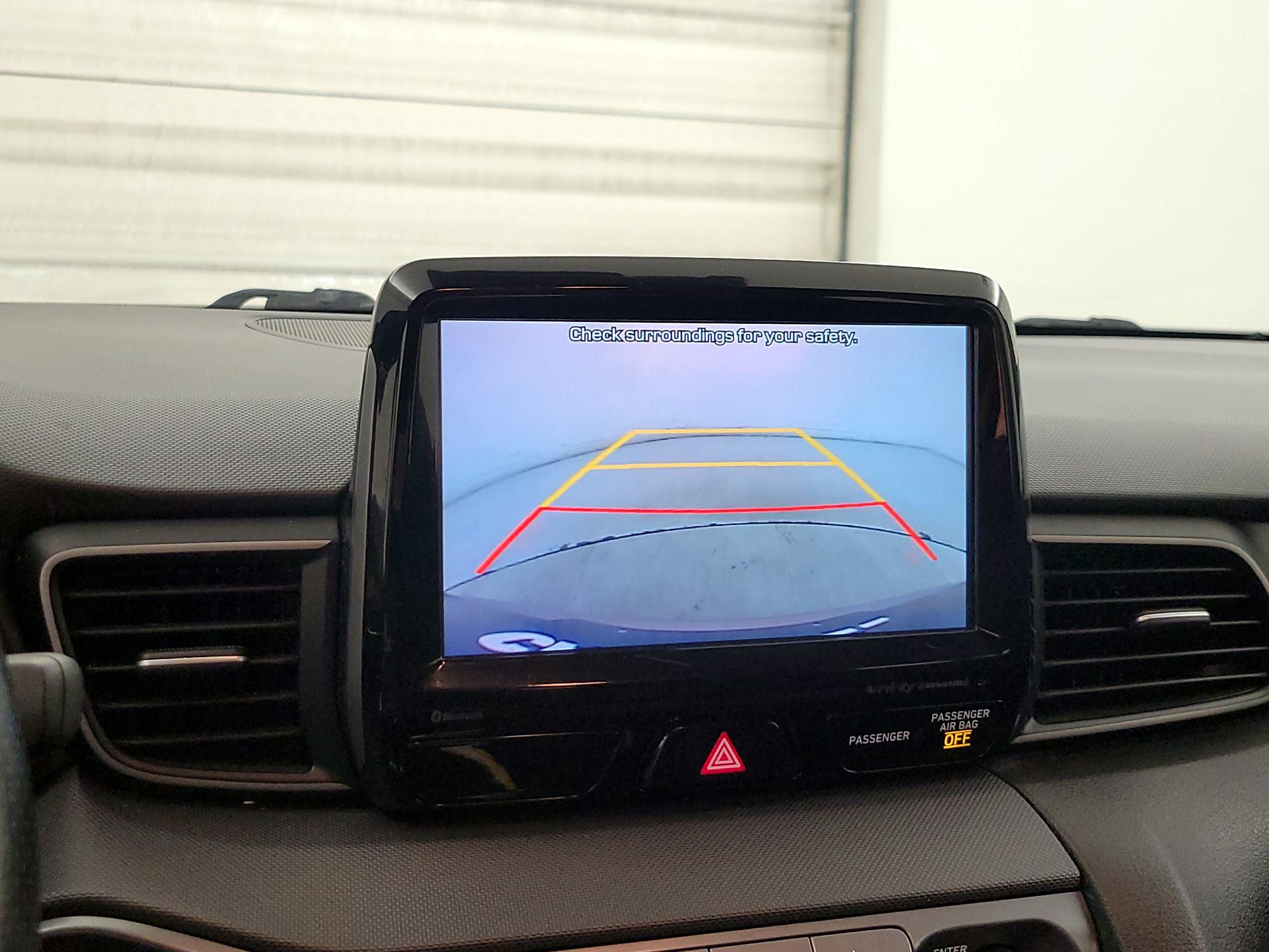 Thumbnail: 2019 Hyundai Veloster - 14