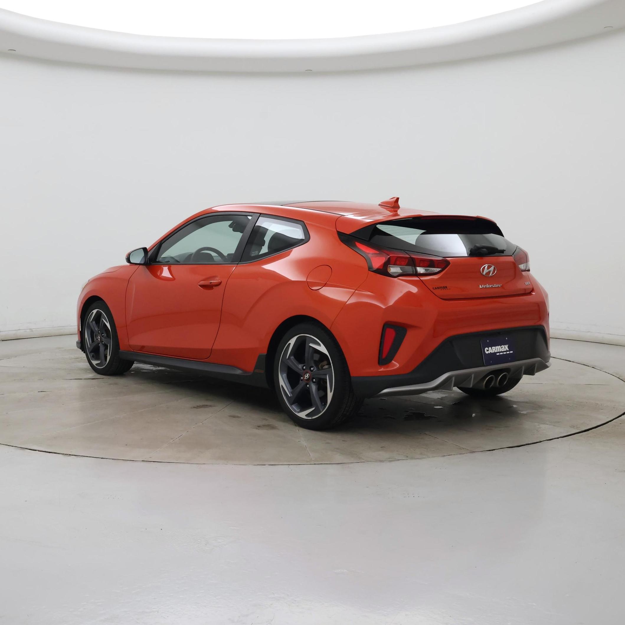 Thumbnail: 2019 Hyundai Veloster - 2