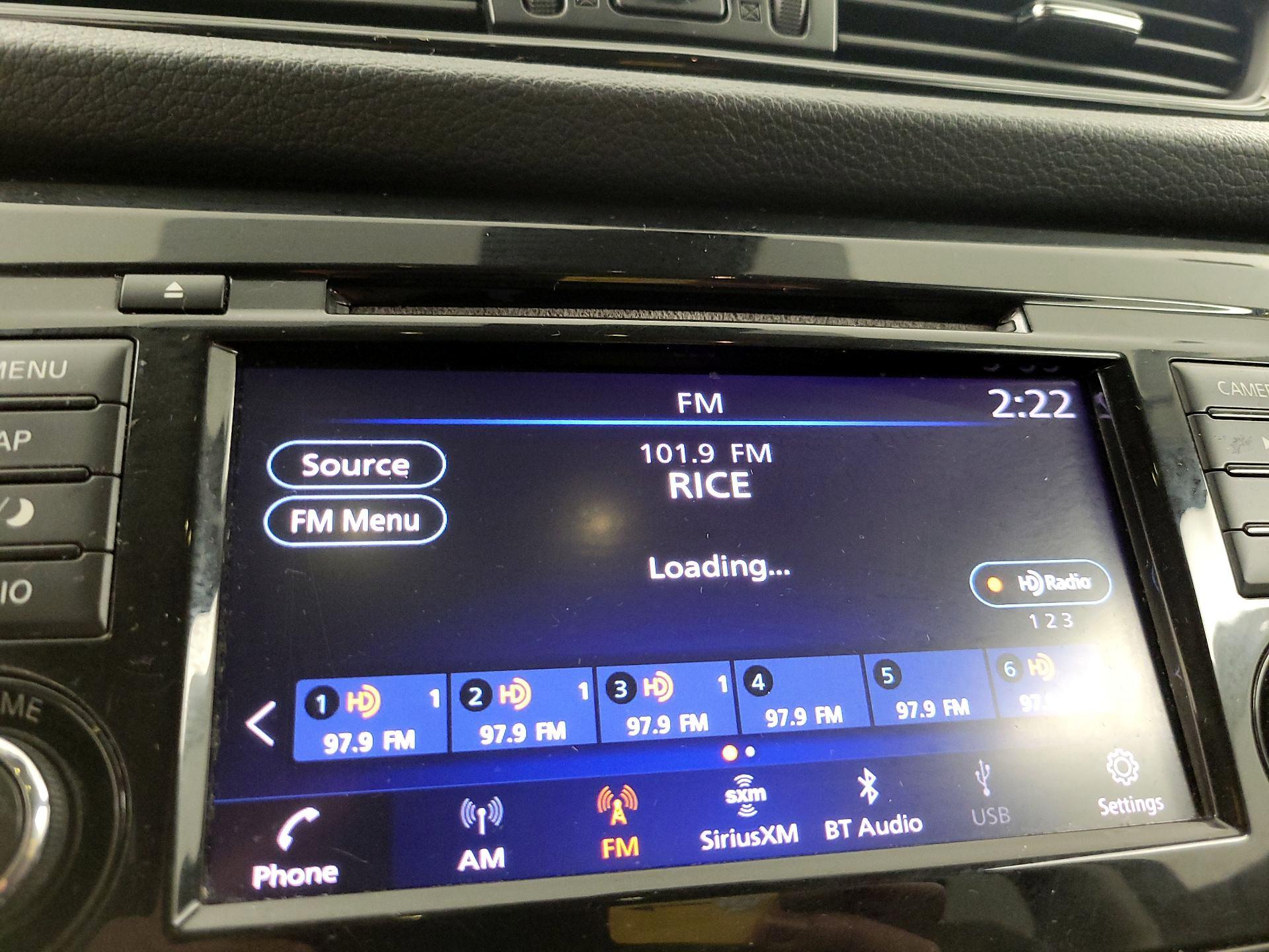 Thumbnail: 2019 Nissan Rogue - 15