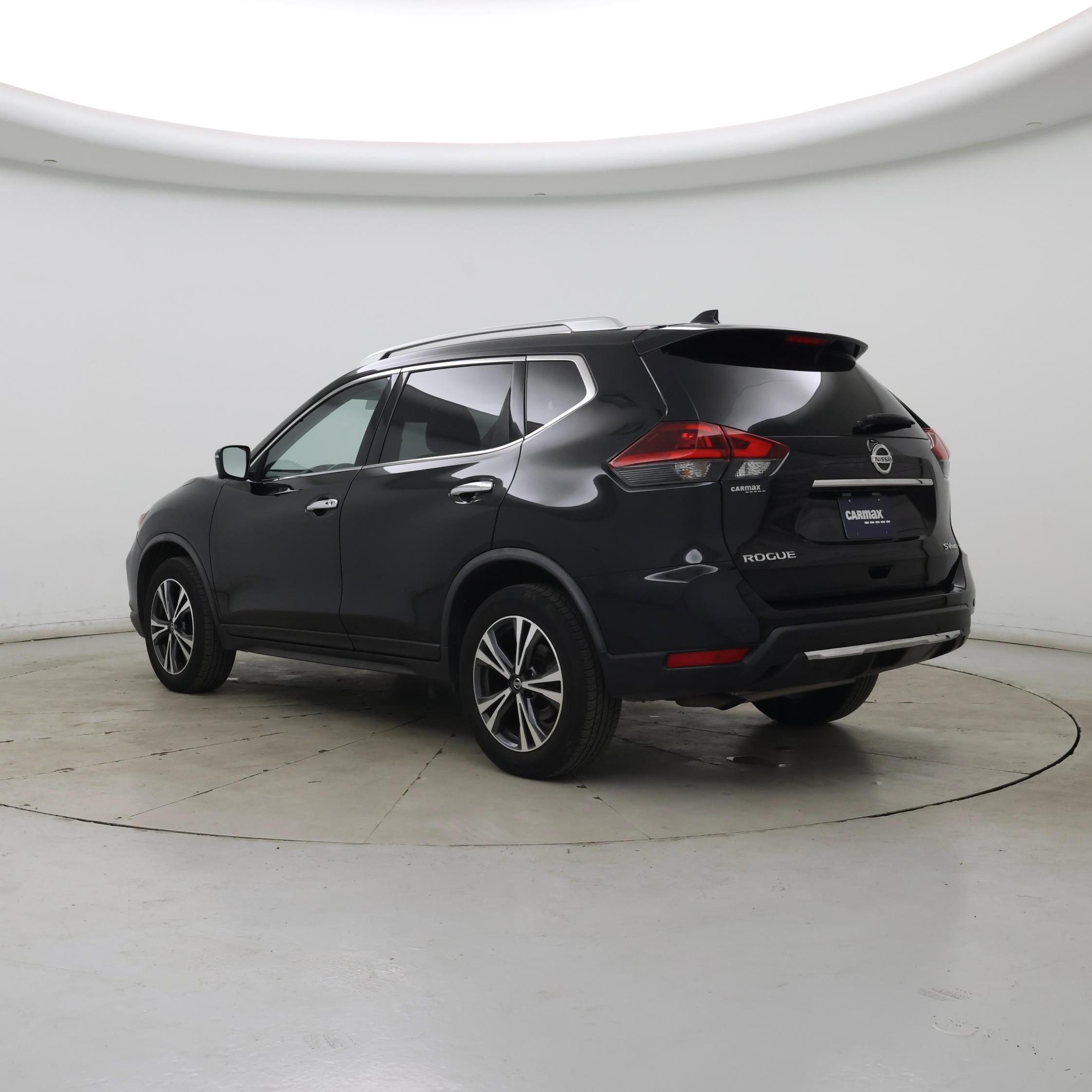 Thumbnail: 2019 Nissan Rogue - 2