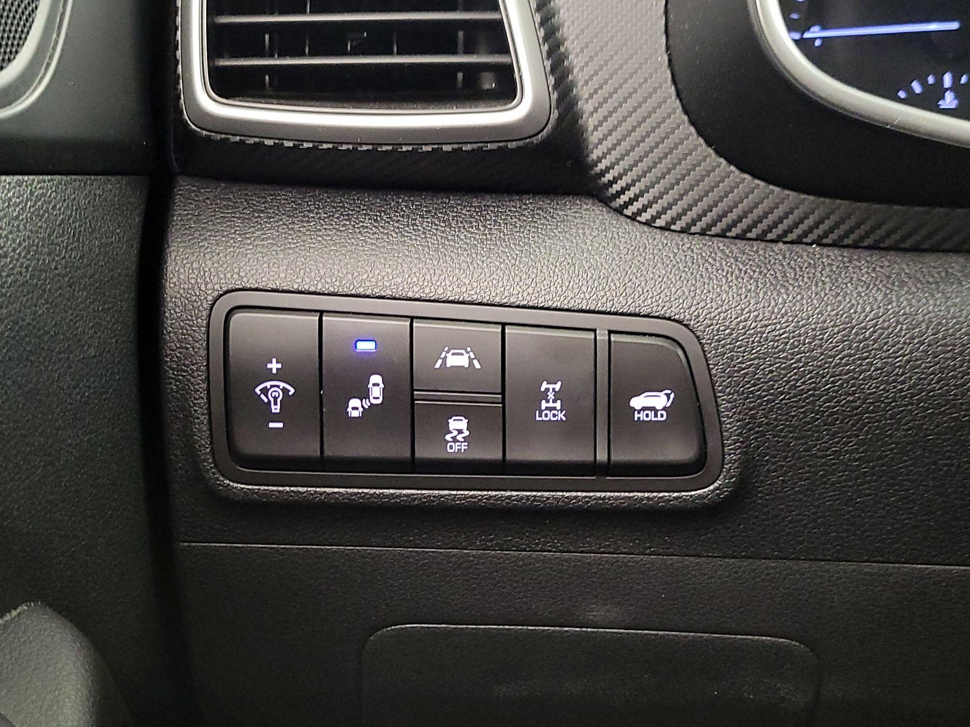 Thumbnail: 2020 Hyundai Tucson - 13