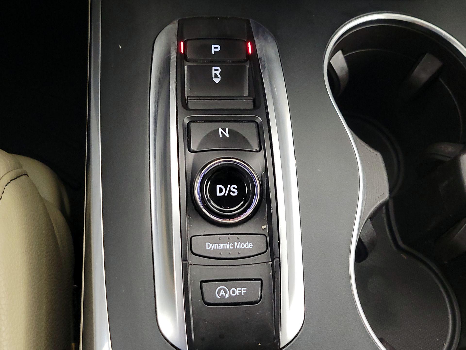 Thumbnail: 2019 Acura MDX - 18