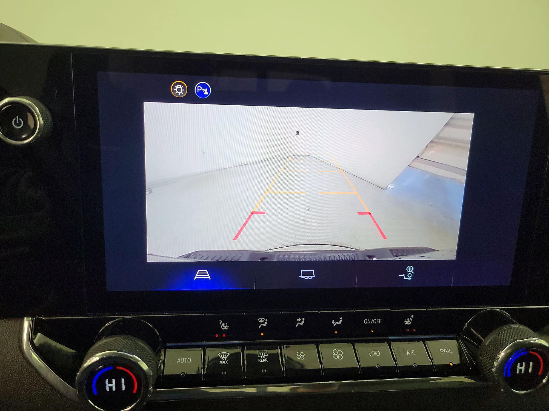 Thumbnail: 2025 Chevrolet Colorado - 15