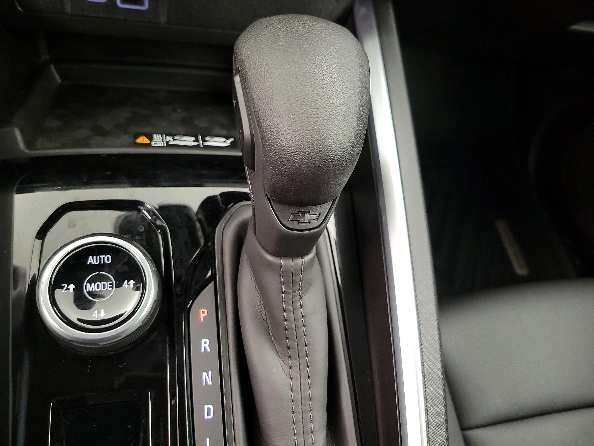 Thumbnail: 2025 Chevrolet Colorado - 18