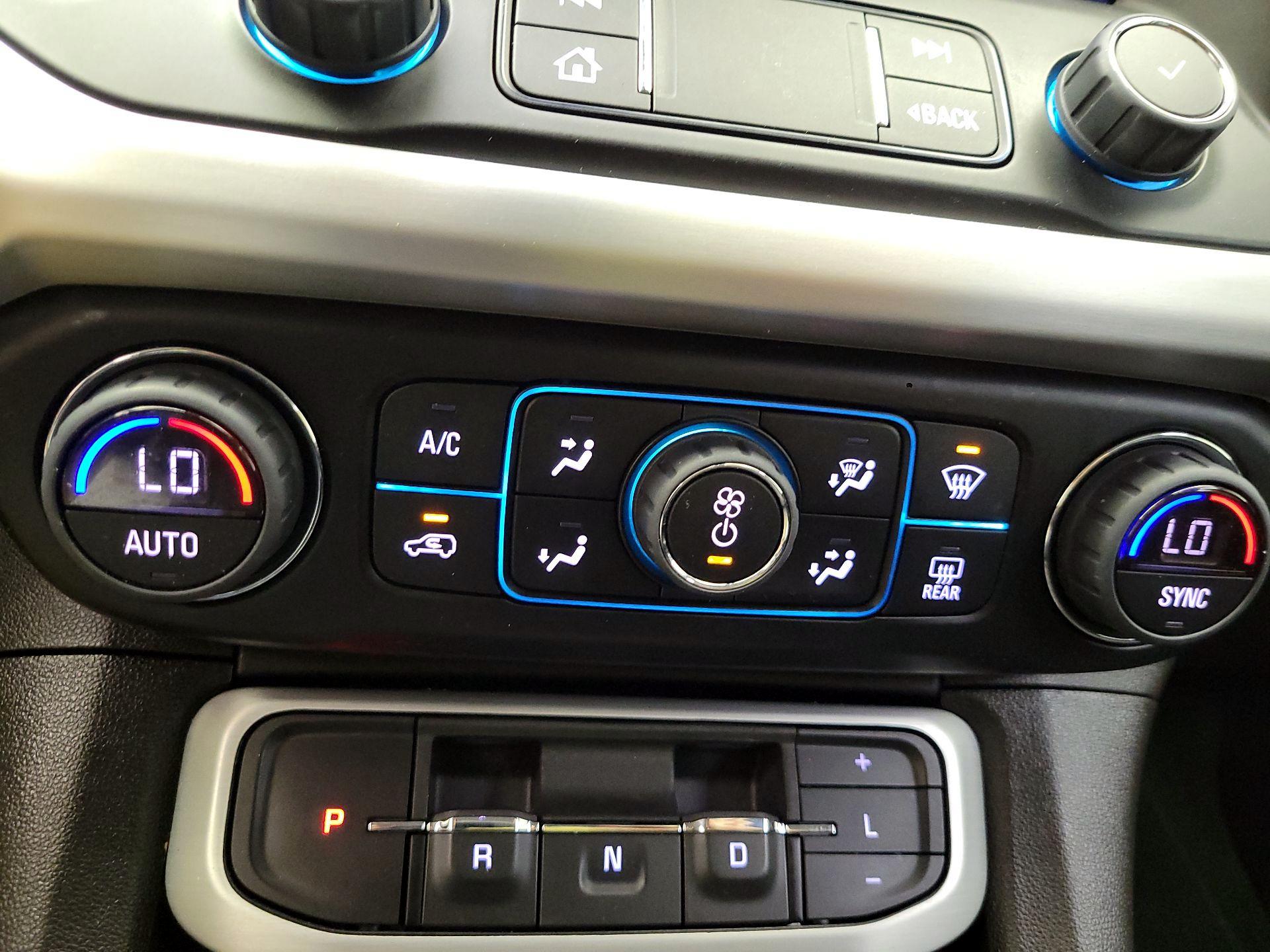 Thumbnail: 2023 GMC Acadia - 15