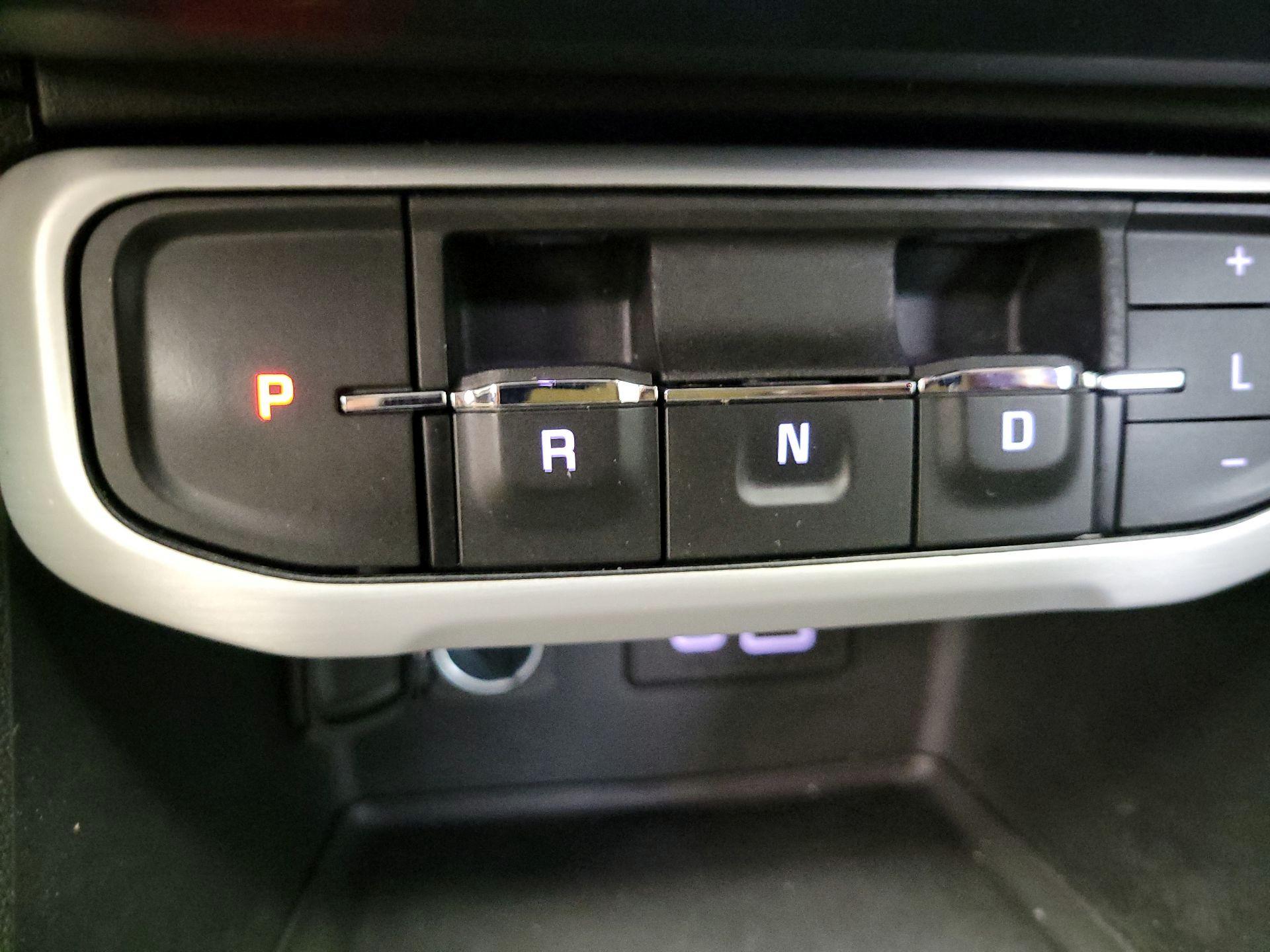 Thumbnail: 2023 GMC Acadia - 16