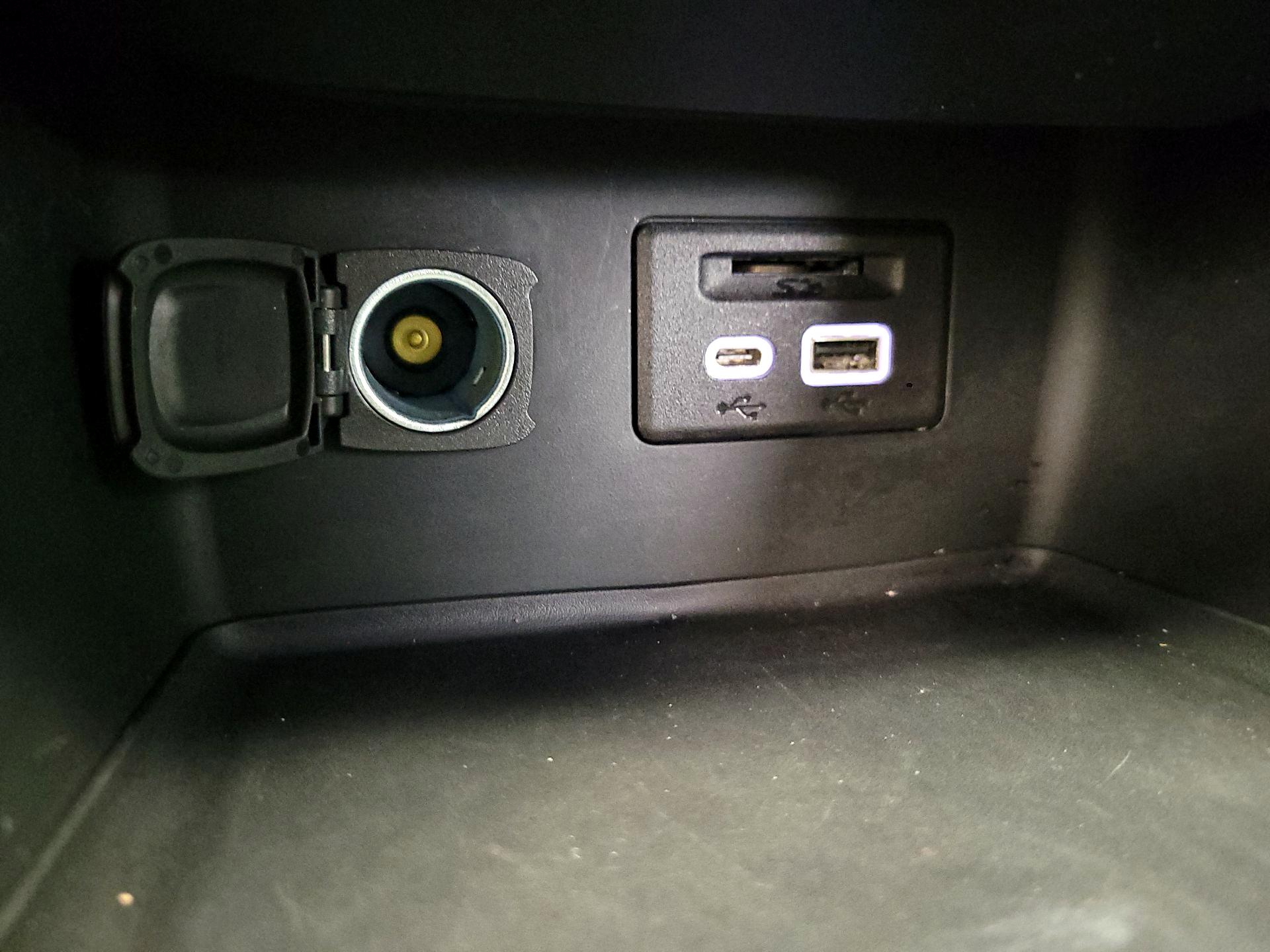 Thumbnail: 2023 GMC Acadia - 17