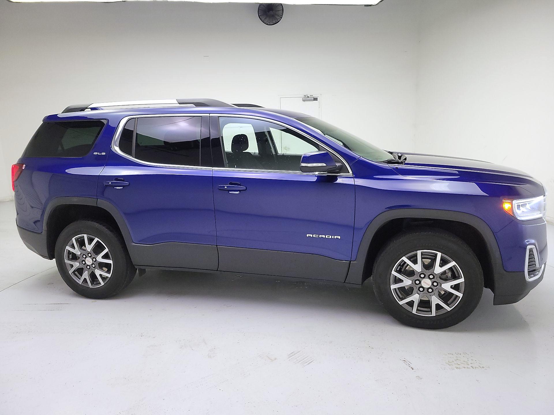 Thumbnail: 2023 GMC Acadia - 4