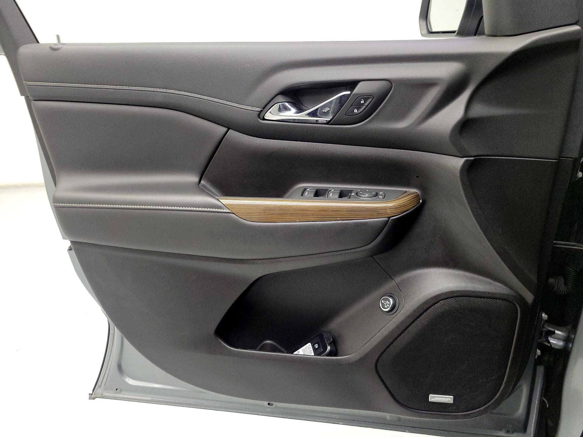 Thumbnail: 2023 GMC Acadia - 10