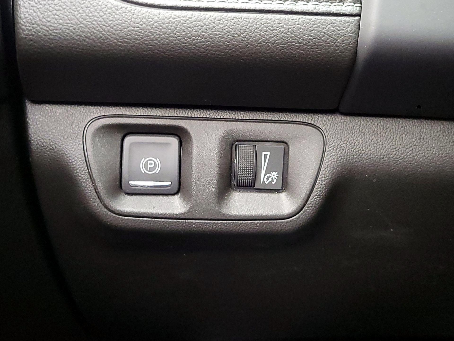 Thumbnail: 2023 GMC Acadia - 11