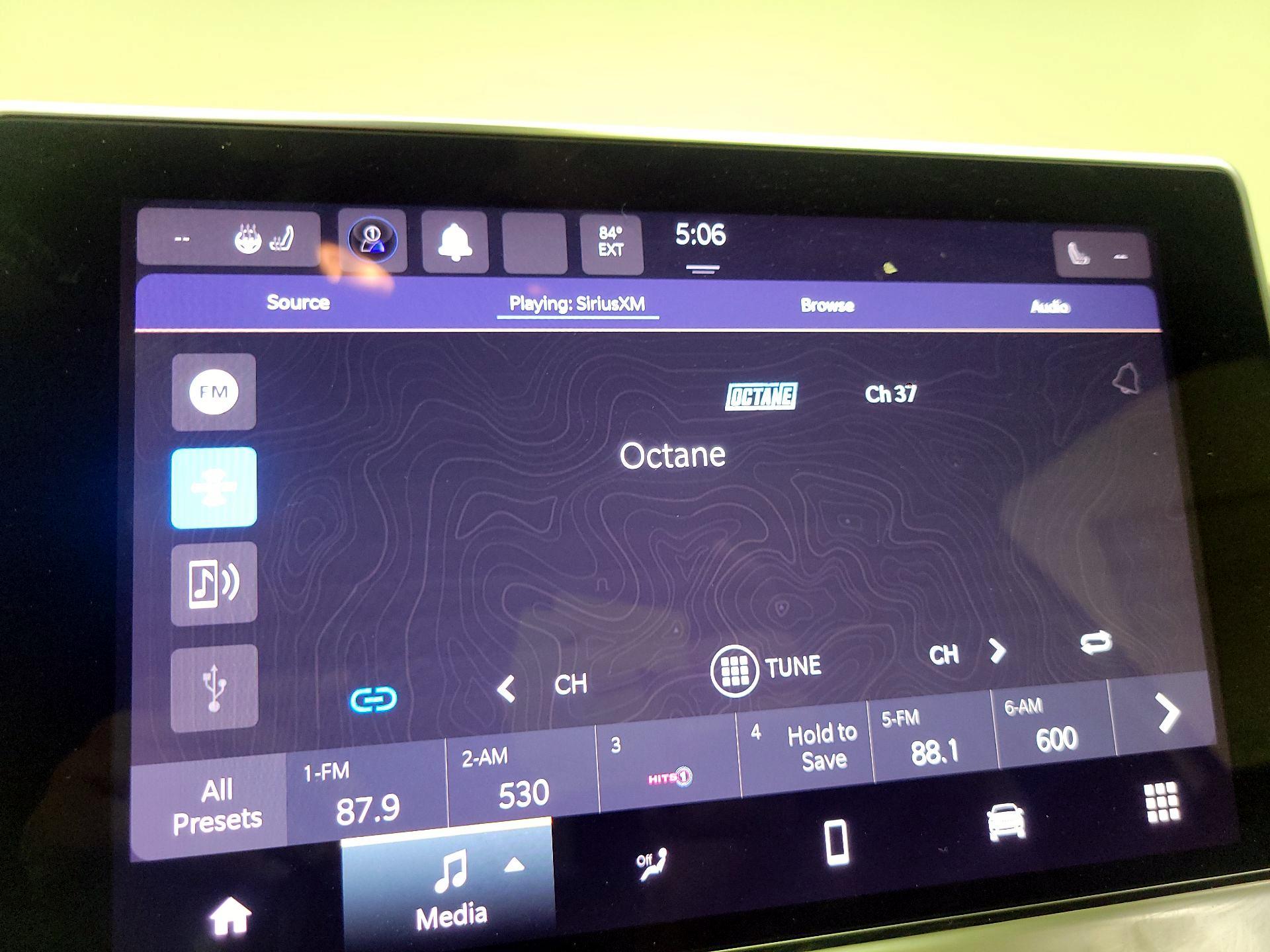 Thumbnail: 2023 Jeep Compass - 13