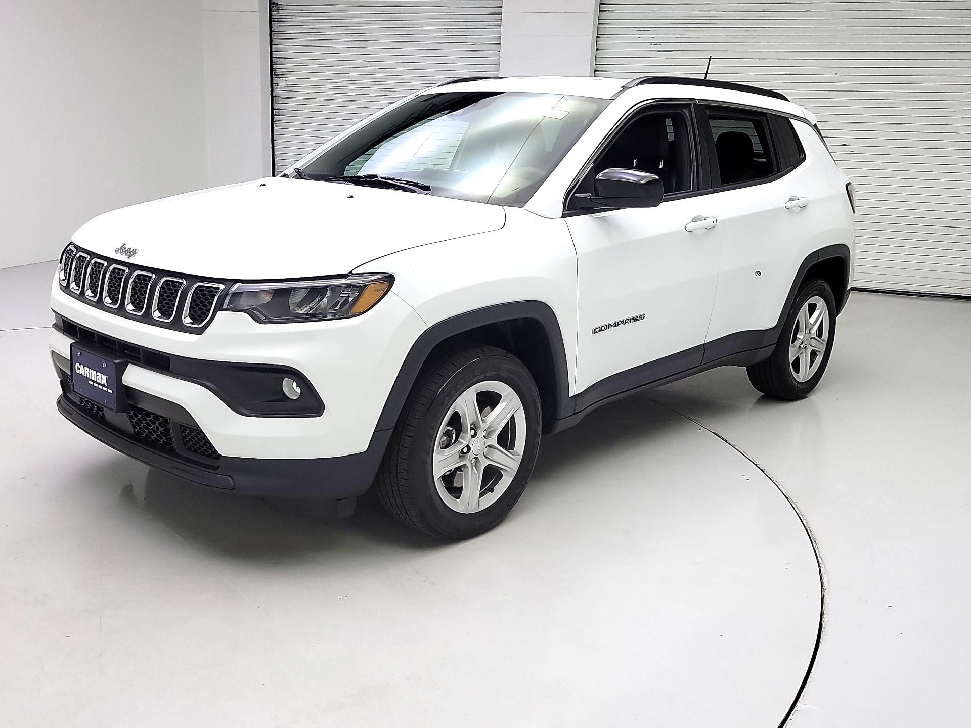 Thumbnail: 2023 Jeep Compass - 3