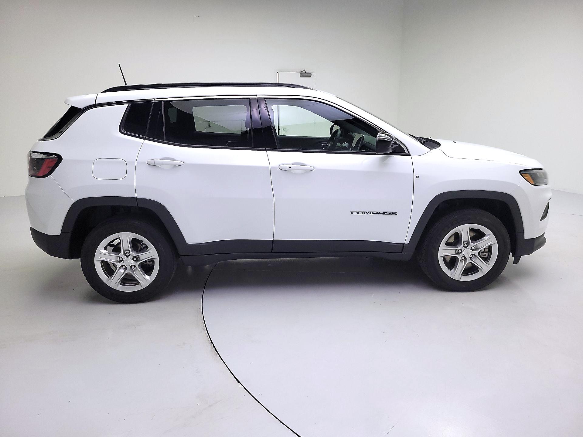 Thumbnail: 2023 Jeep Compass - 4