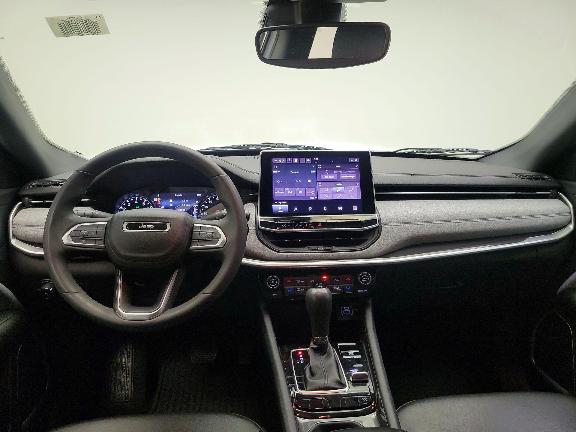 Thumbnail: 2023 Jeep Compass - 8