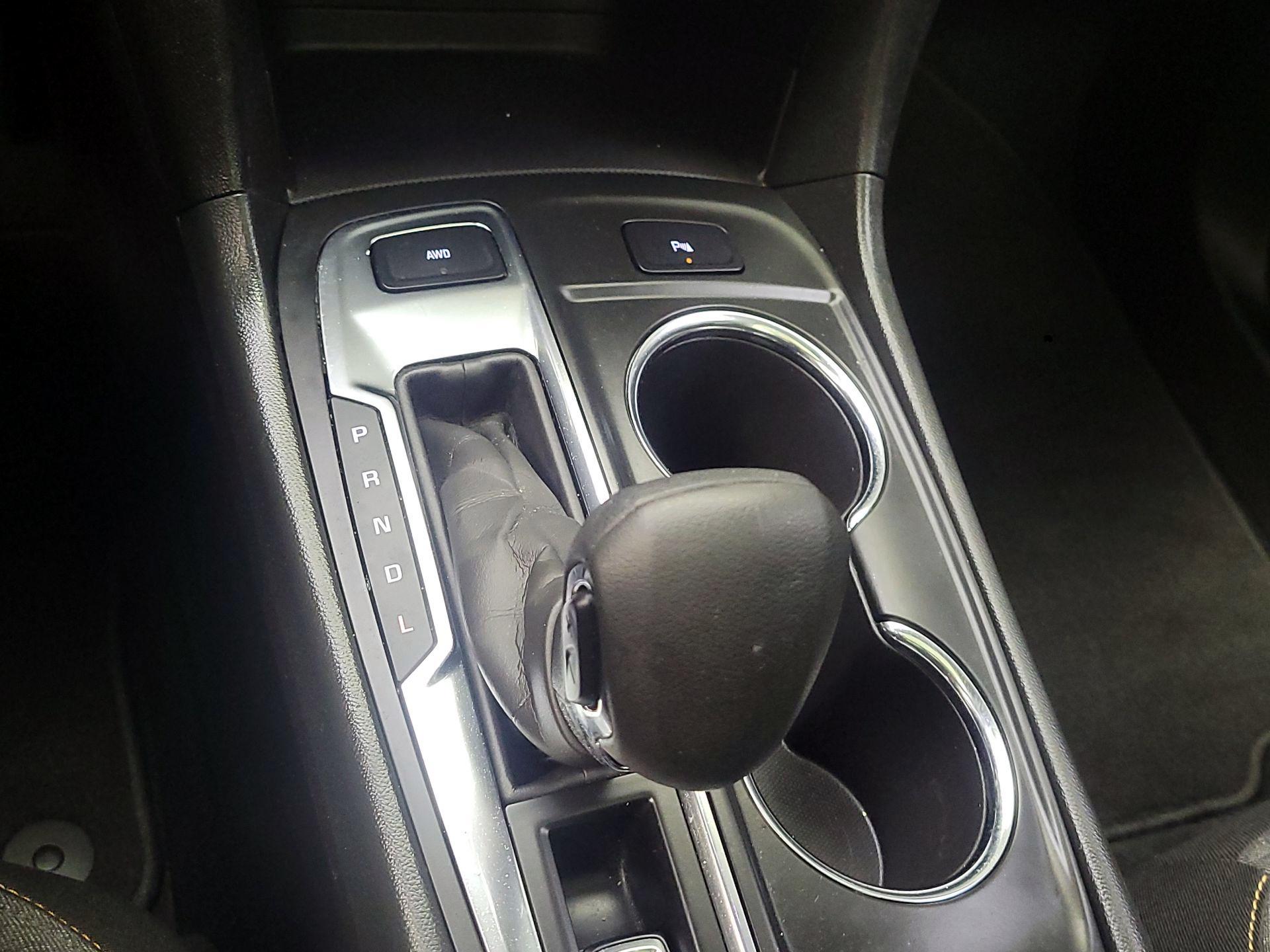 Thumbnail: 2022 Chevrolet Equinox - 15