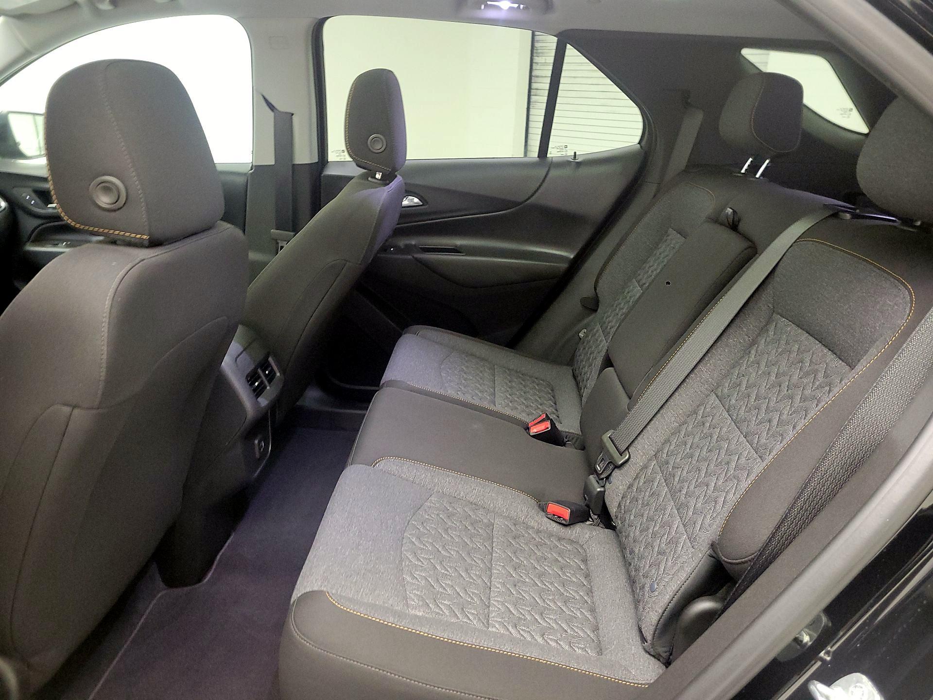 Thumbnail: 2022 Chevrolet Equinox - 18