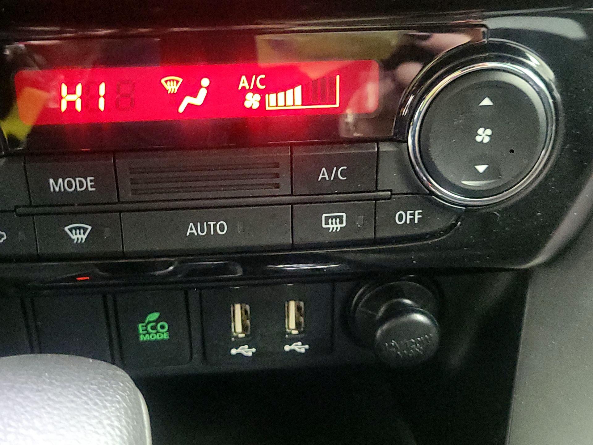 Thumbnail: 2023 Mitsubishi Eclipse Cross - 16