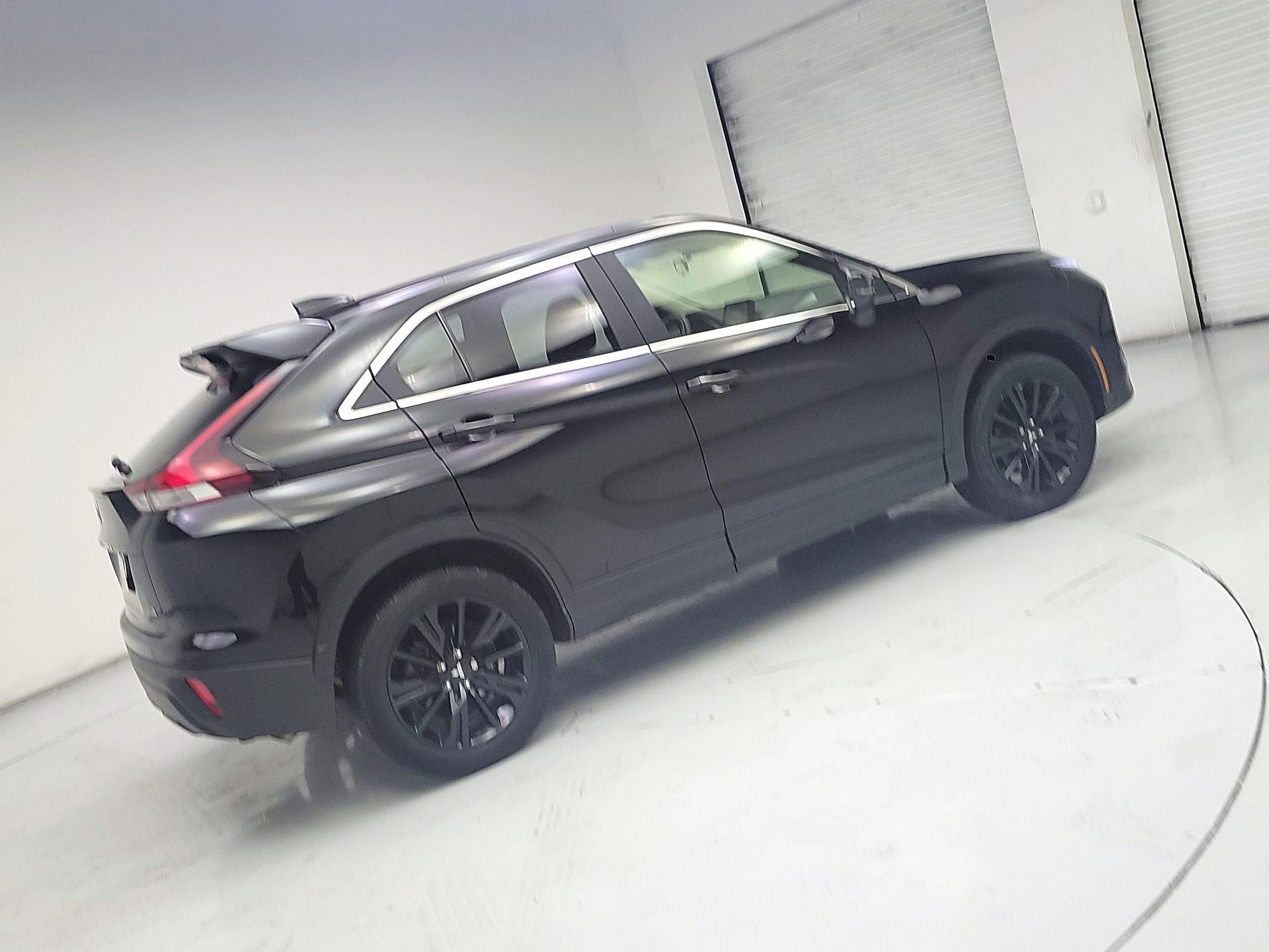 Thumbnail: 2023 Mitsubishi Eclipse Cross - 5